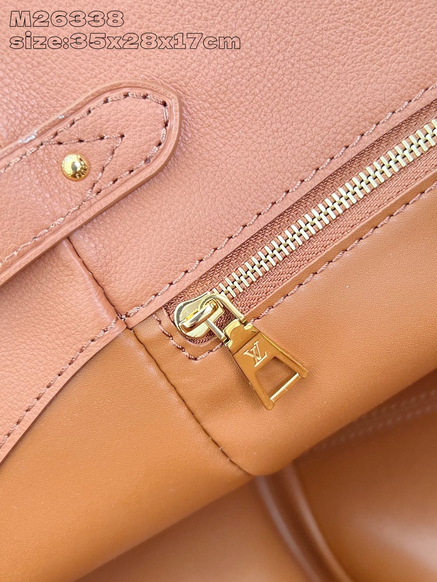 Cartier Luxury Designer Handbag Shoulder Crossbody Bag crafted in 7