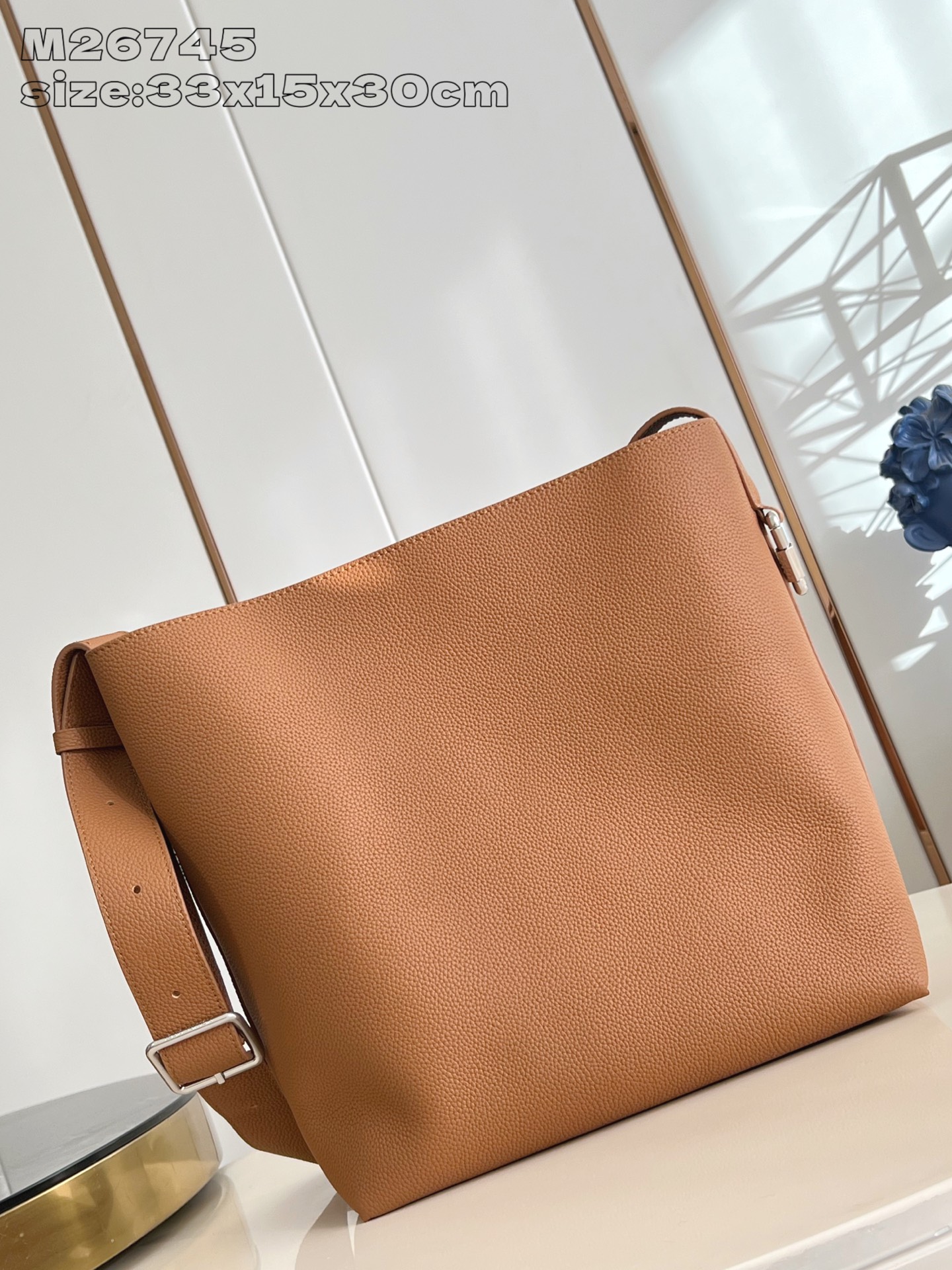 Louis Vuitton Haute Couture Classic Luxury Handbag Shoulder Crossbody 6