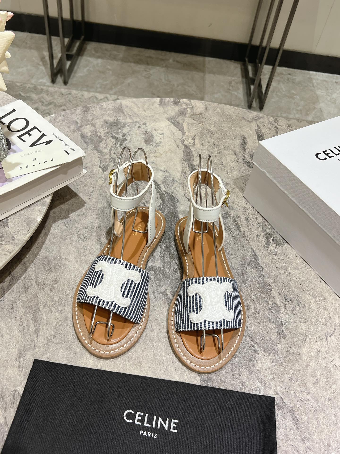 Celine Réplicas
 Zapatos Sandalias Cuero de vaca Piel fetal Dermis Caucho Colección primavera – verano Vintage