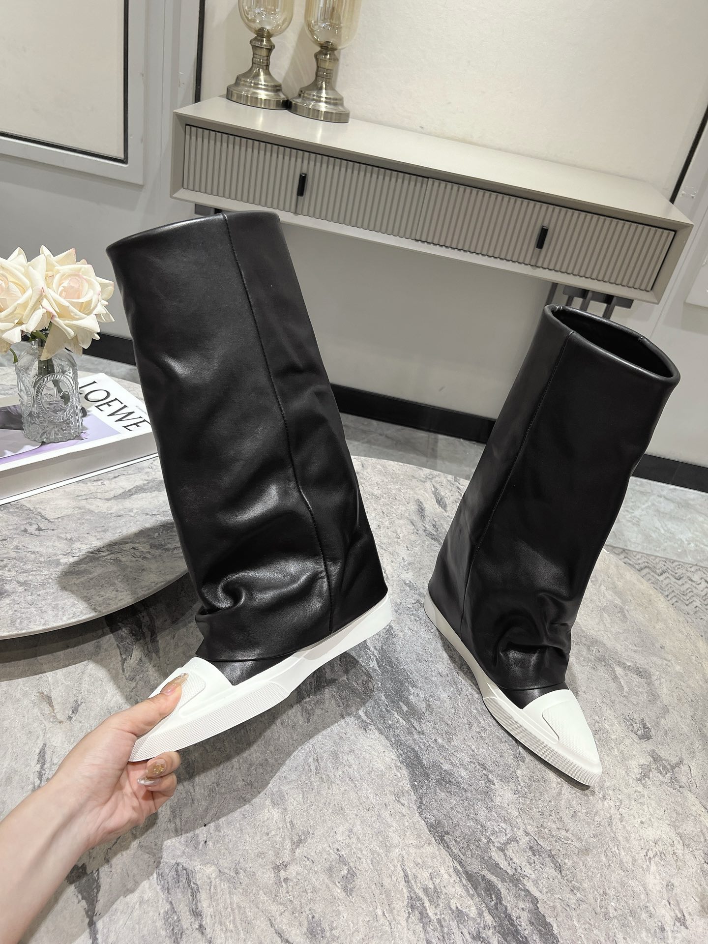 “1080 DYMONLATERY Black White Casual Shoes with 3cm Increase for Sports Street Styling” - 图片 7