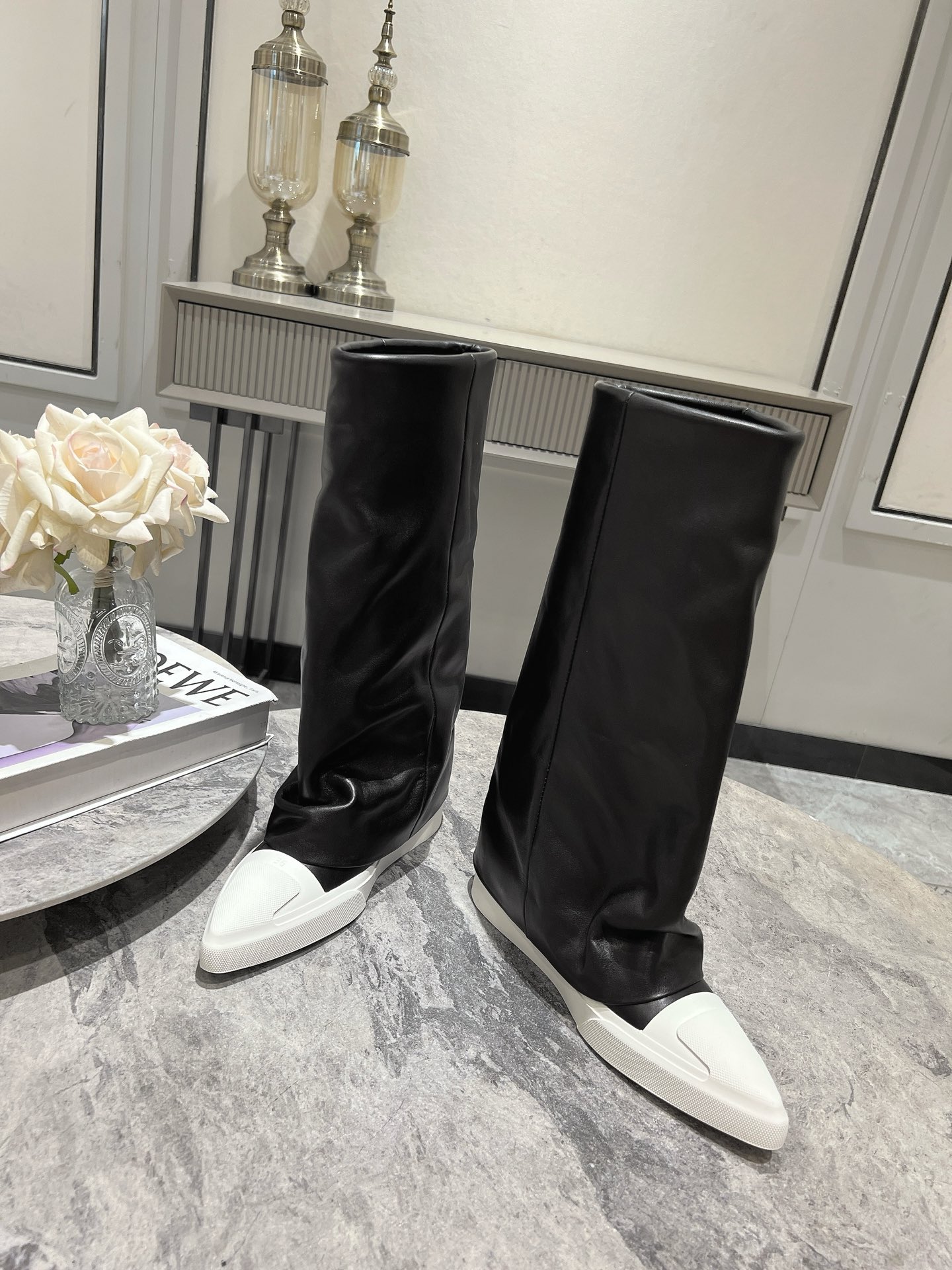 “1080 DYMONLATERY Black White Casual Shoes with 3cm Increase for Sports Street Styling” - 图片 4