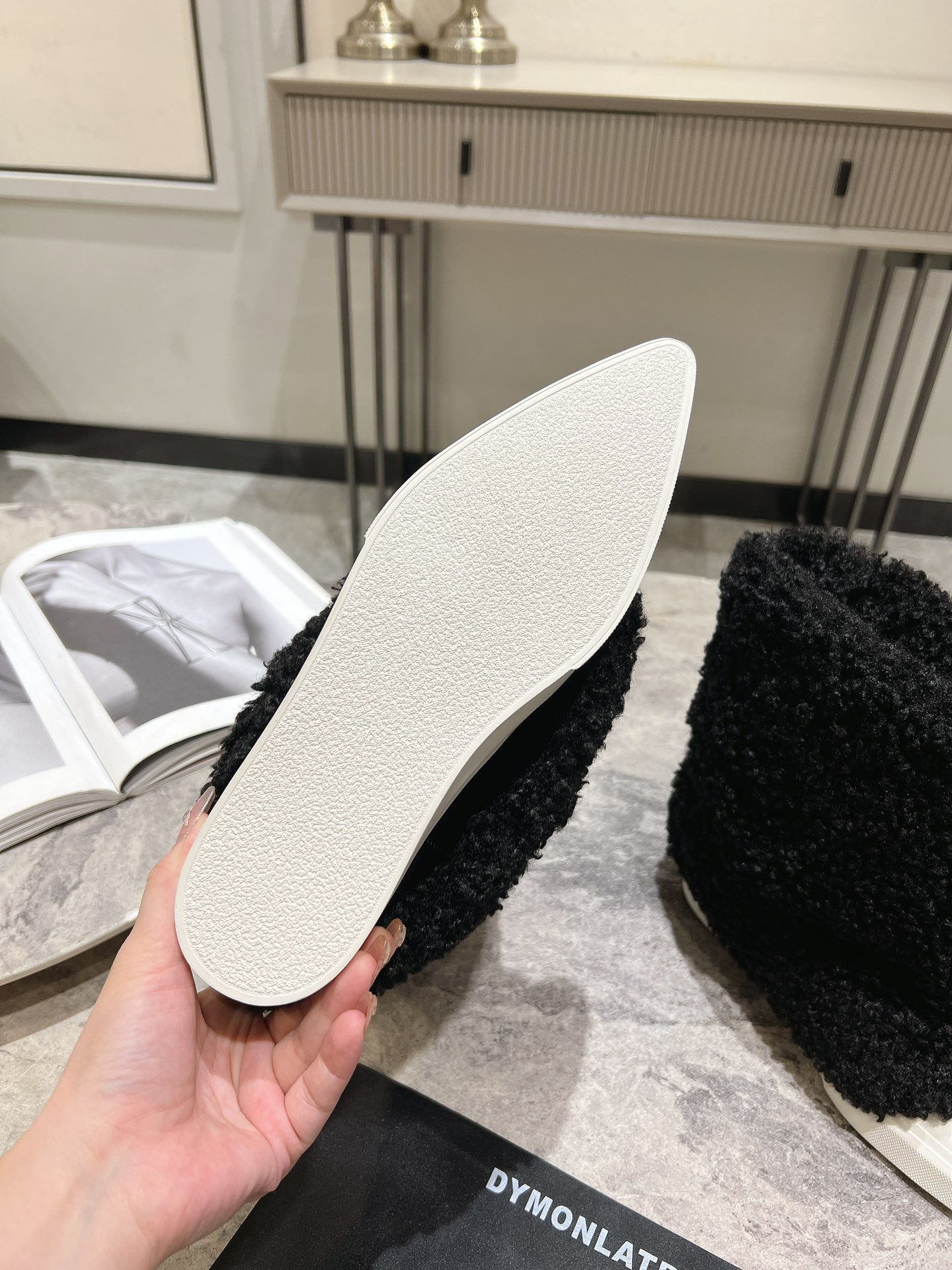 “Black Street Style Shoes with 3cm Height Increase, Sports Comfort, and Casual White-Faced Design – Size 35-39” - 图片 8