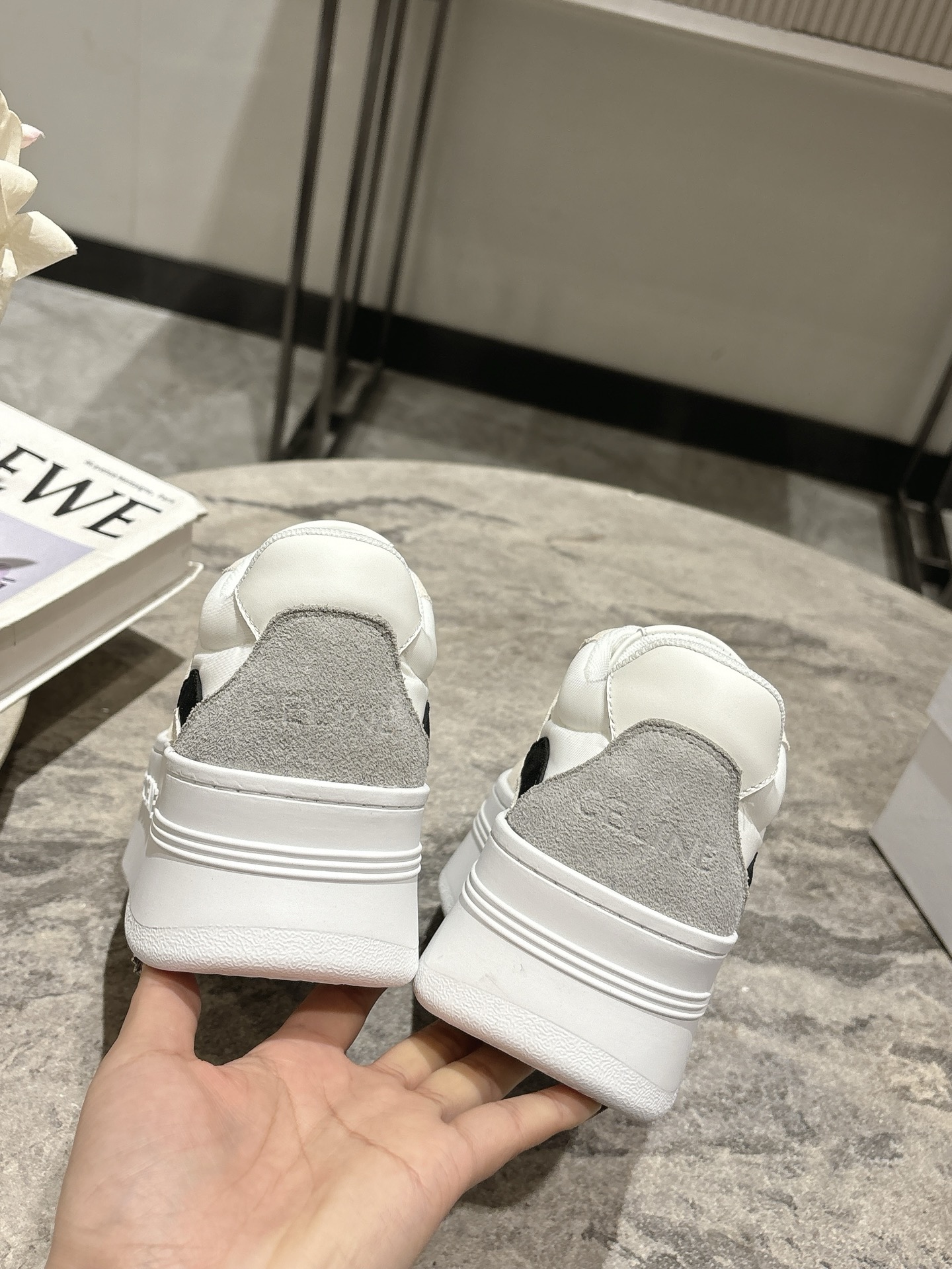 Celine Runner Sneakers: Iconic Triomphe Logo, Platform Sole, and Premium Leather 9 i1743183587045 1732 0 7