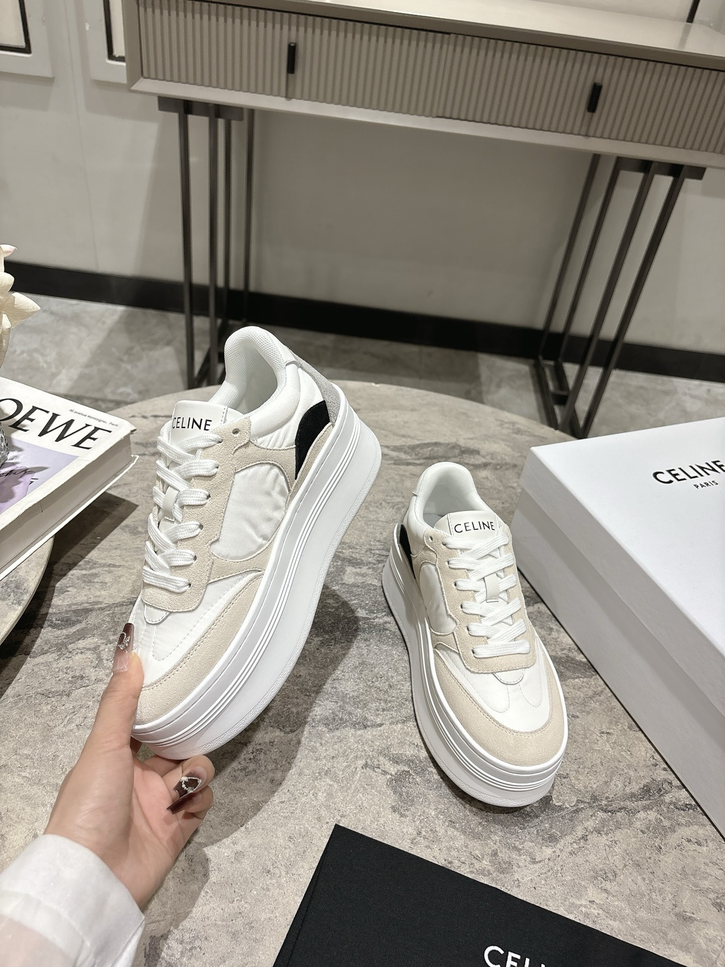 Celine Runner Sneakers: Iconic Triomphe Logo, Platform Sole, and Premium Leather 6 i1743183587248 2658 0 4