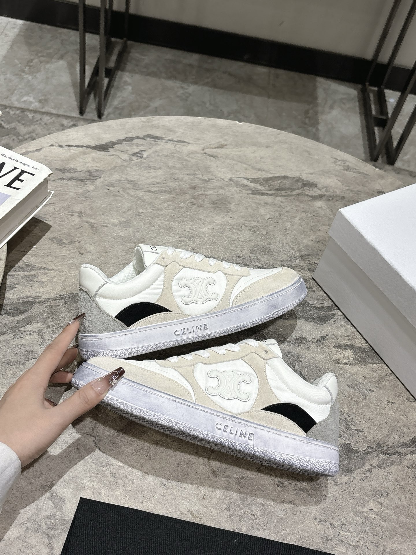 Celine Runner Sneakers, White Leather, Women's Lace-up Fashion Sneakers 8 i1743183607013 2302 0 6