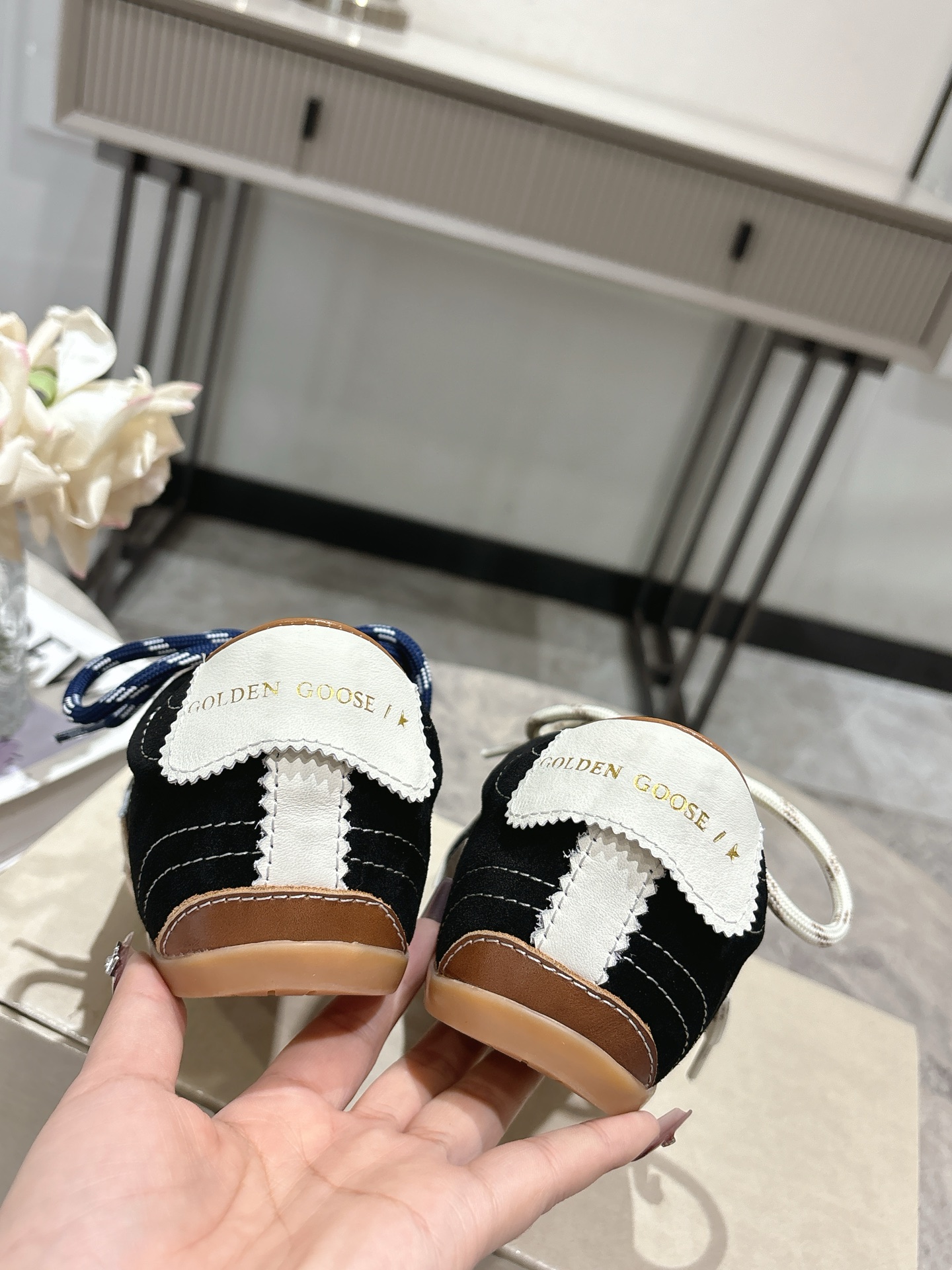Golden Goose True Star Sneakers - Spring/Summer Collection, Colorful Laces 10 i1744130689483 331 0 8