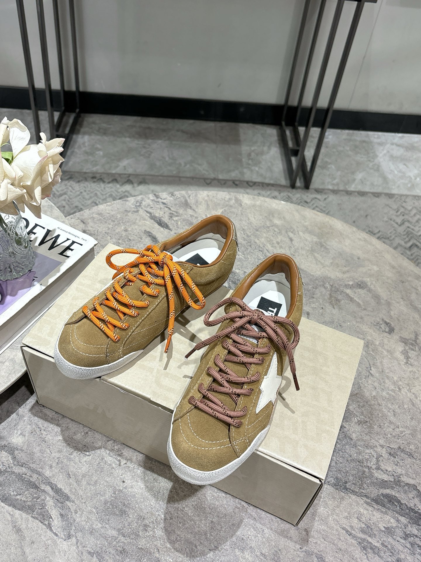 Golden Goose True Star Suede Sneakers with Contrasting Laces for Men and Women 8 i1744130710748 8759 0 6