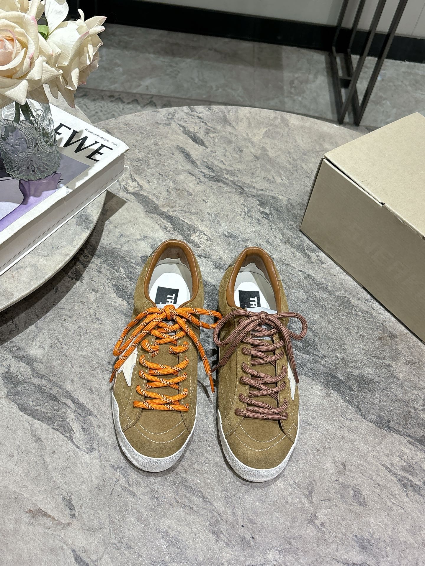 Golden Goose True Star Suede Sneakers with Contrasting Laces for Men and Women 3 i1744130711476 7829 0 0