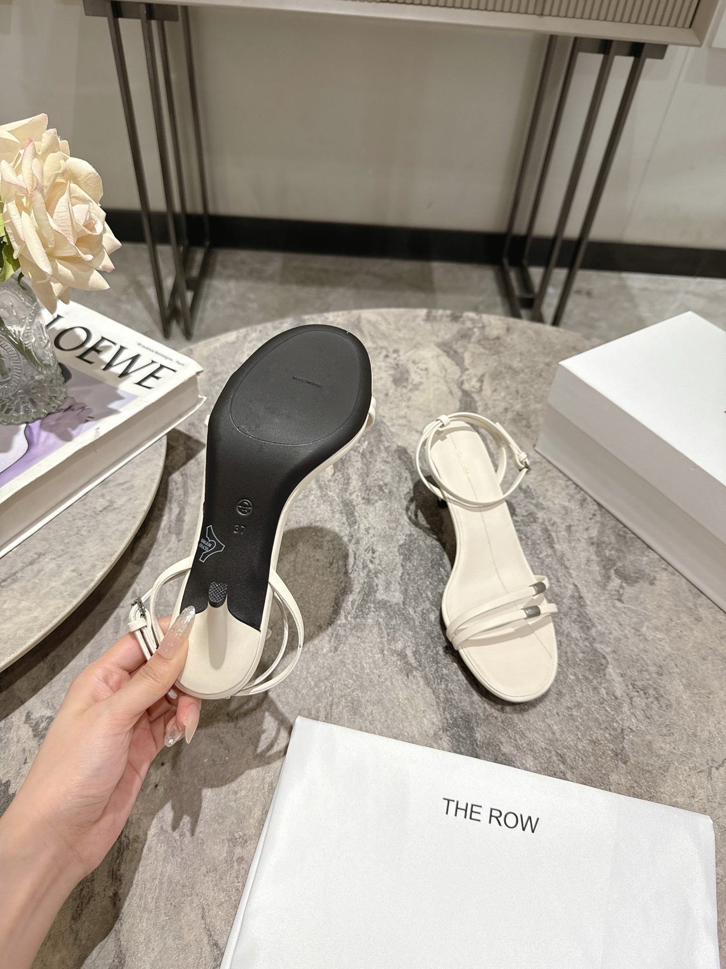 The Row Minimalist Heeled Sandals - Simple, Elegant Summer Style 10 i1746458841290 333 0 8