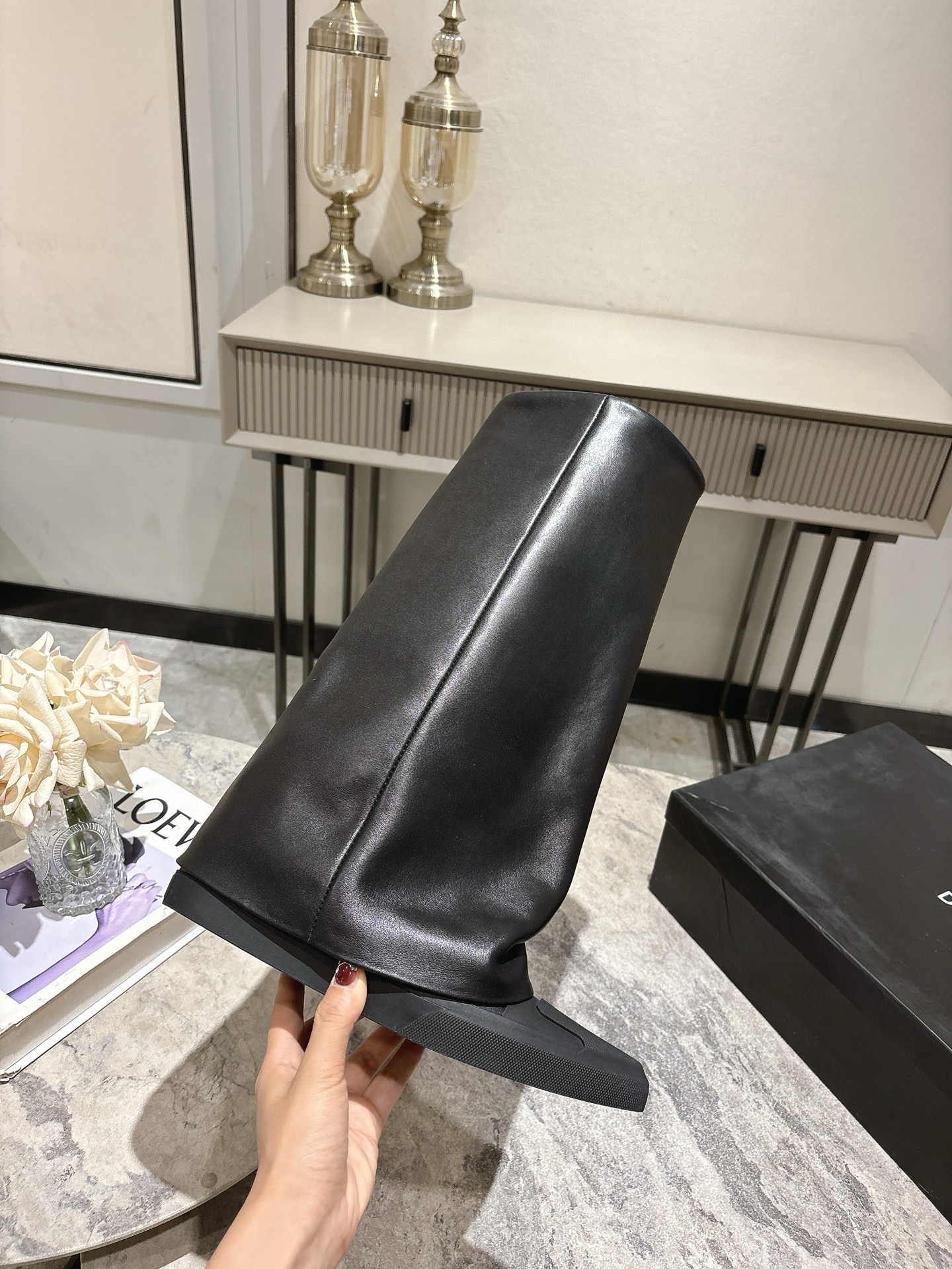 “Women’s Casual Black Shoes with 3cm Height Increase for Street Style and Comfort” - 图片 7