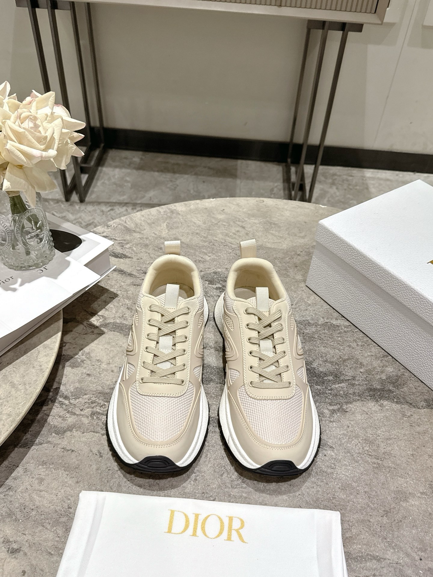 NO:648781,Women Men 10, DIOR Dior autumn and winter new casual sports shoes for couples, fashionable and trendy must-have items, original version 1 to 1, welcome to compare. Fabric imported cowhide film, lining breathable mesh, outsole TPU bottom, size women 35-39 men 39-44 (women 40.41 men 45 custom-made), casual shoes/sports shoes, dior, dior, sneakers, cowhide19860909女 男10, DIOR迪奥秋冬新品情侣款休闲运动鞋 时尚潮流必备单品 原版一比一 欢迎对比 面料进口牛皮胶片 内里透气网布 大底TPU底 码数女35-39 男39-44(女40.41 男45定做),休闲鞋/运动鞋,dior,dior,sneakers,cowhide,Women's Shoes