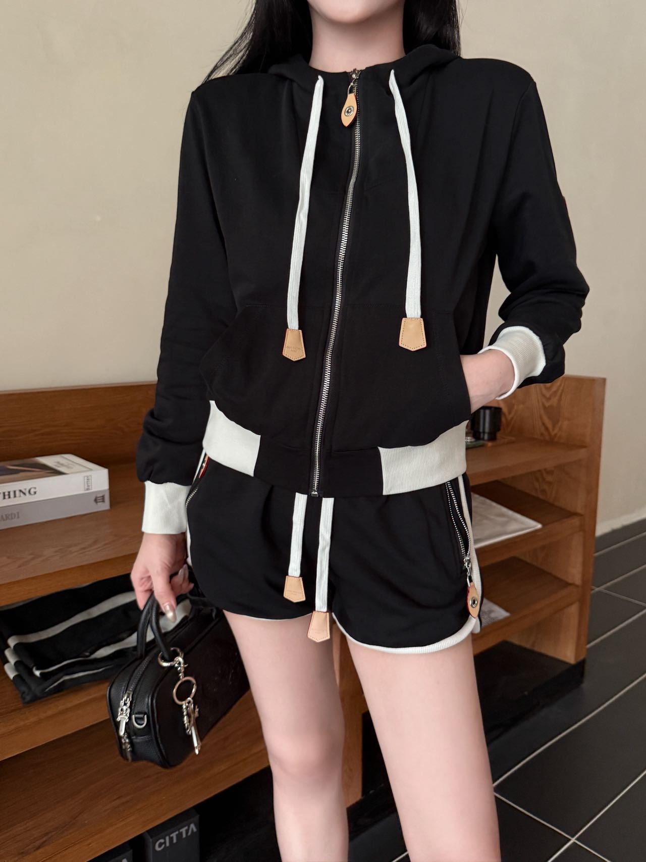 NO:495166,upper body picture, alexander wang19860909上身图,,alexander wang,Women's clothing