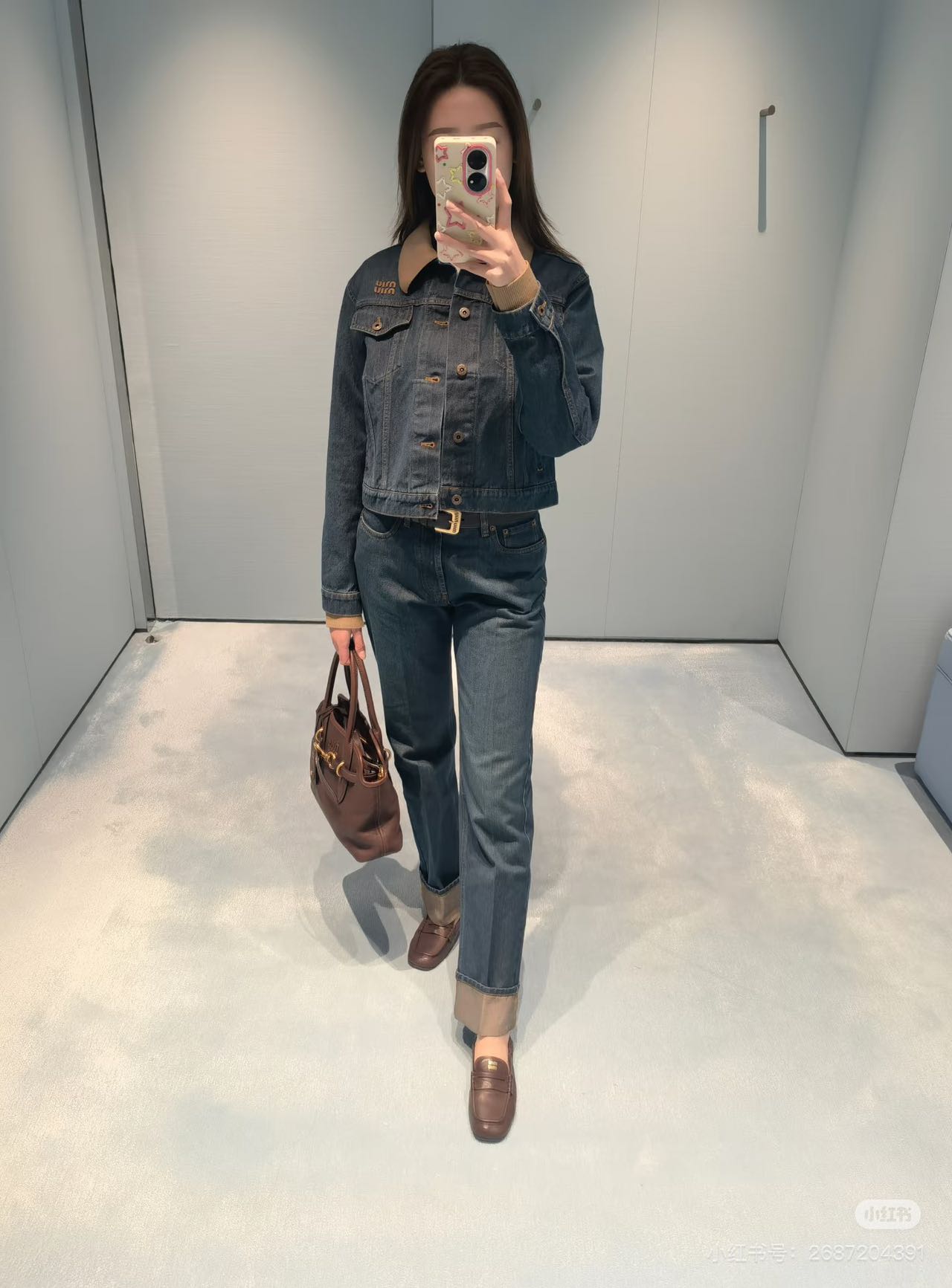 NO:694621,,,19860909,,,Women's clothing