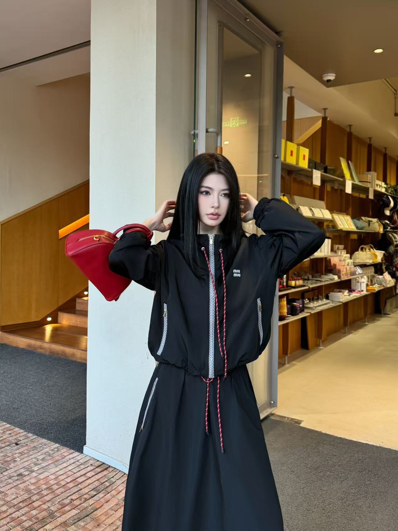 NO:761397,Upper body picture,,19860909上身图,,,Women's clothing