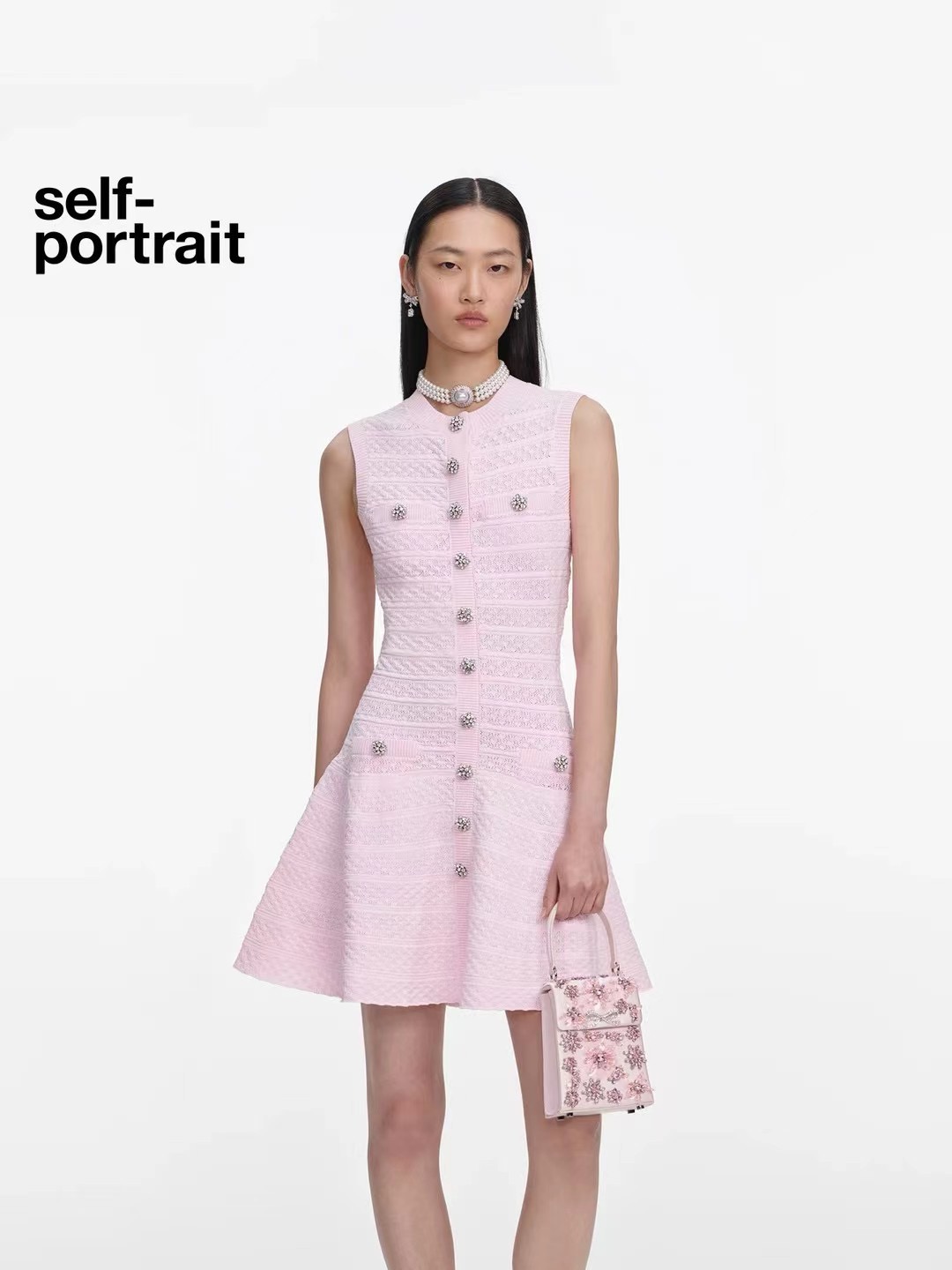 NO:798940,,,19860909,,,Women's clothing