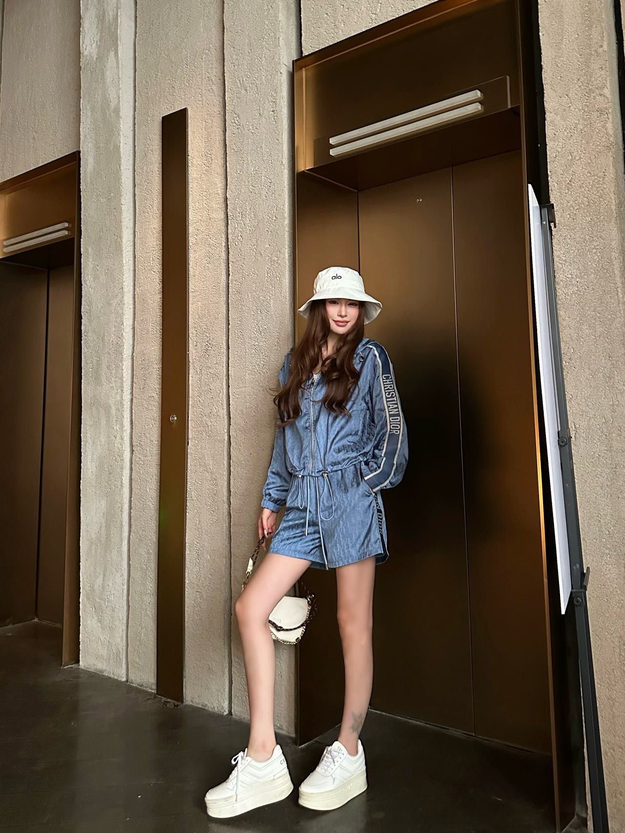 NO:806312,Upper body picture,,19860909上身图,,,Women's clothing