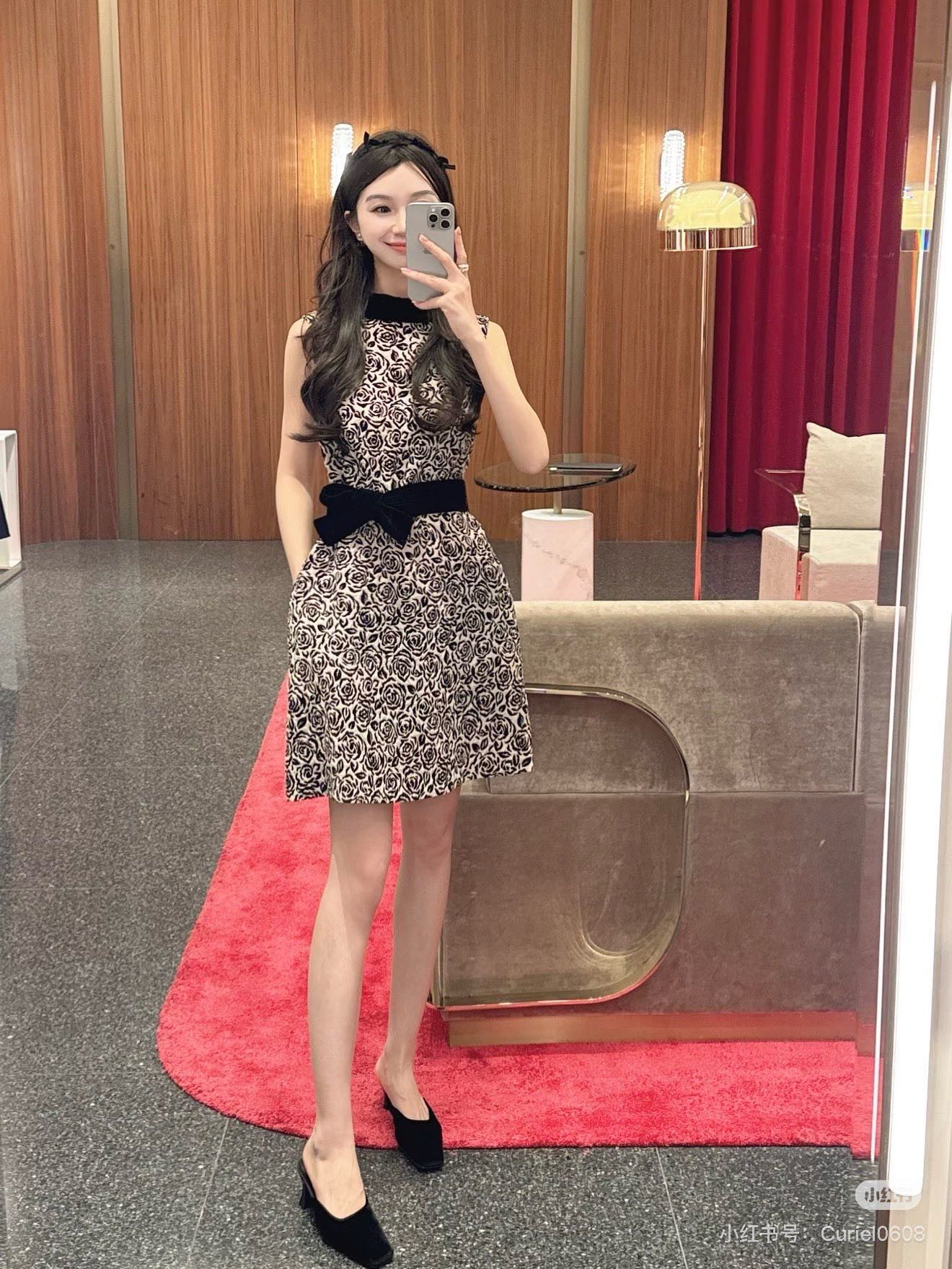 NO:891683,Upper body picture,,19860909上身图,,,Women's clothing