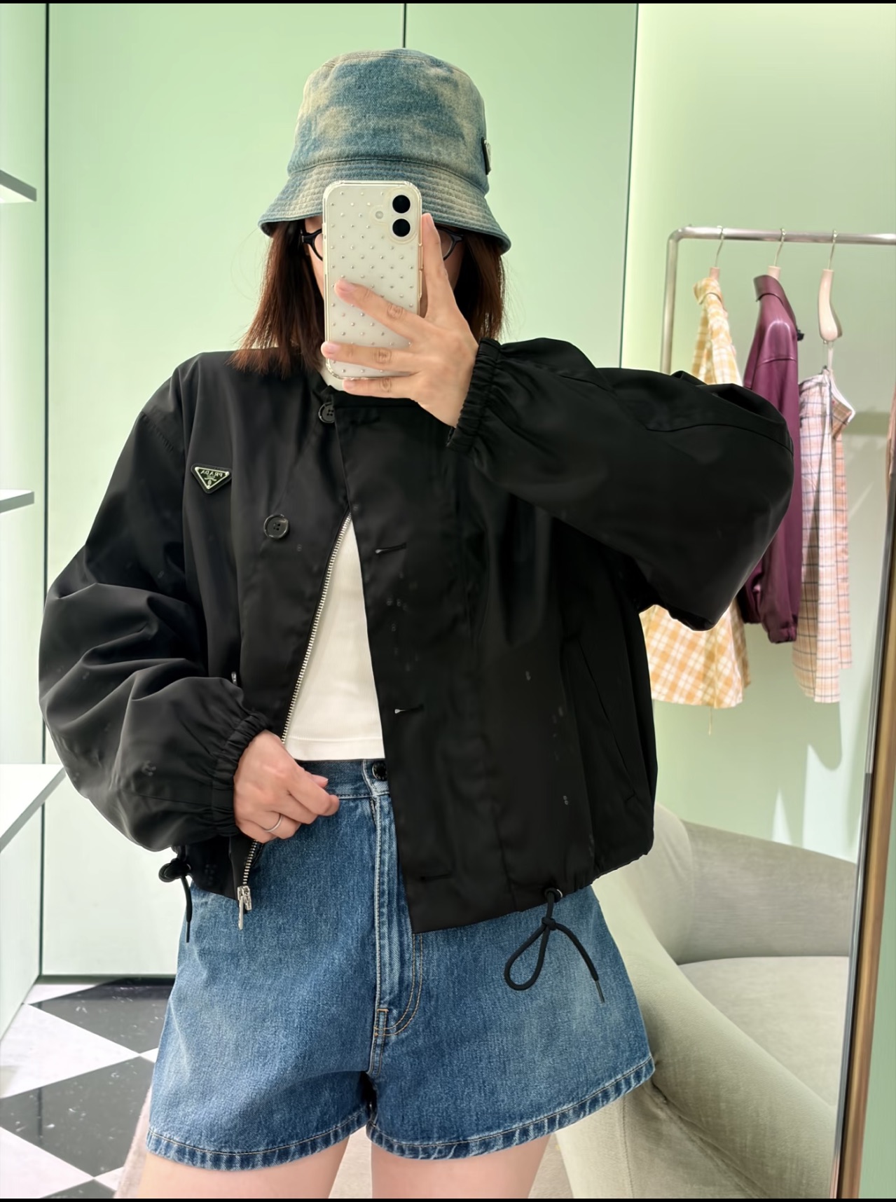 NO:944935,,,19860909,,,Women's clothing