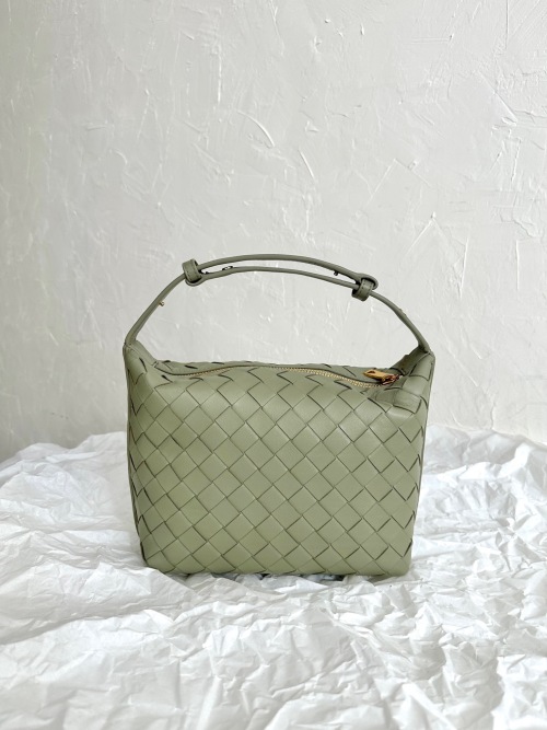 Bottega Veneta Wallace Woven Lambskin Leather Top Handle Bag 5 Bottega Veneta Wallace Woven Lambskin Leather Top Handle Bag