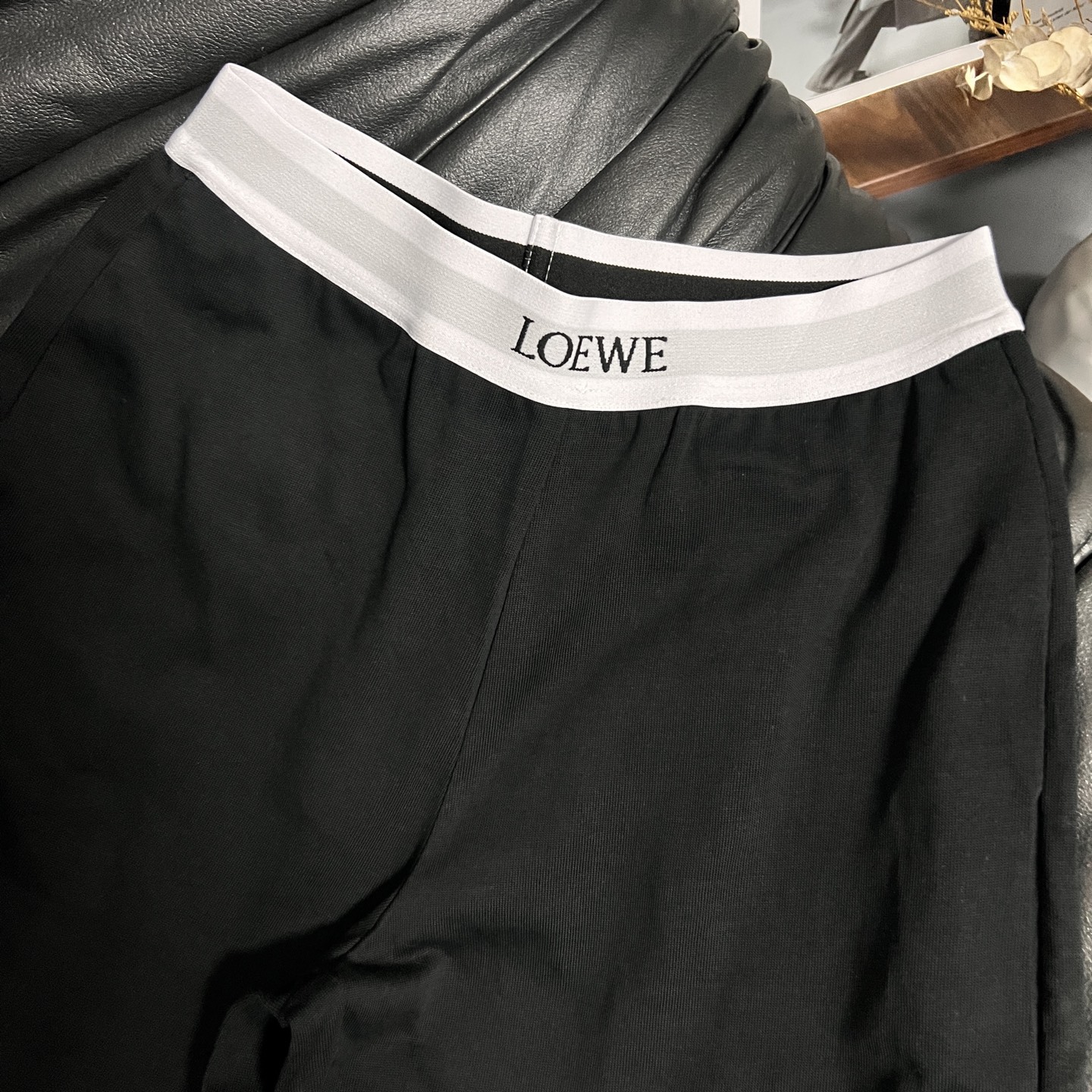 Trendy Women’s Suit Set for Active Lifestyle: Classic Colors, Comfortable Design, Versatile Wearability - 图片 6