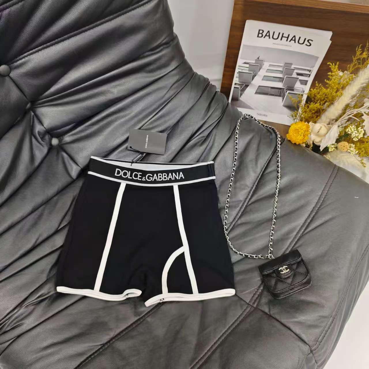 DG Women’s Hard-Core Suit: Sexy, Elegant, Classic Design, Comfortable Fabric - 图片 2