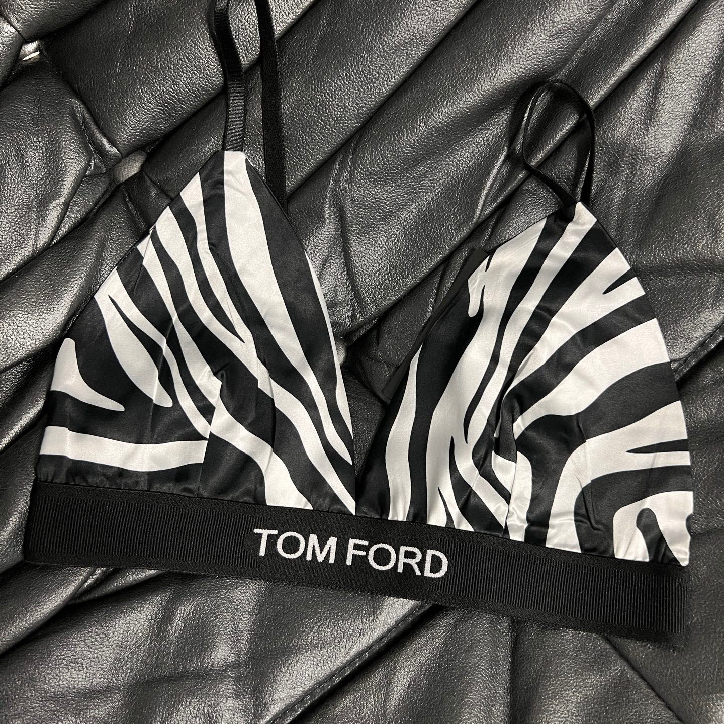 TOM FORD25 New Single-Rate Female Suit with Zebra Packaging - 图片 4