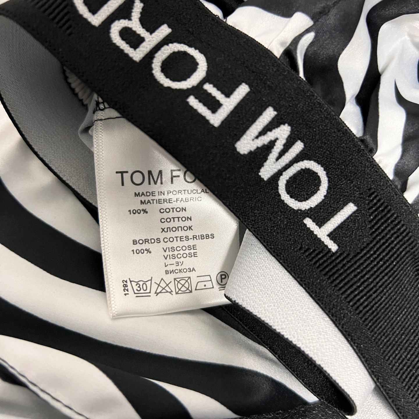 TOM FORD25 New Single-Rate Female Suit with Zebra Packaging - 图片 8