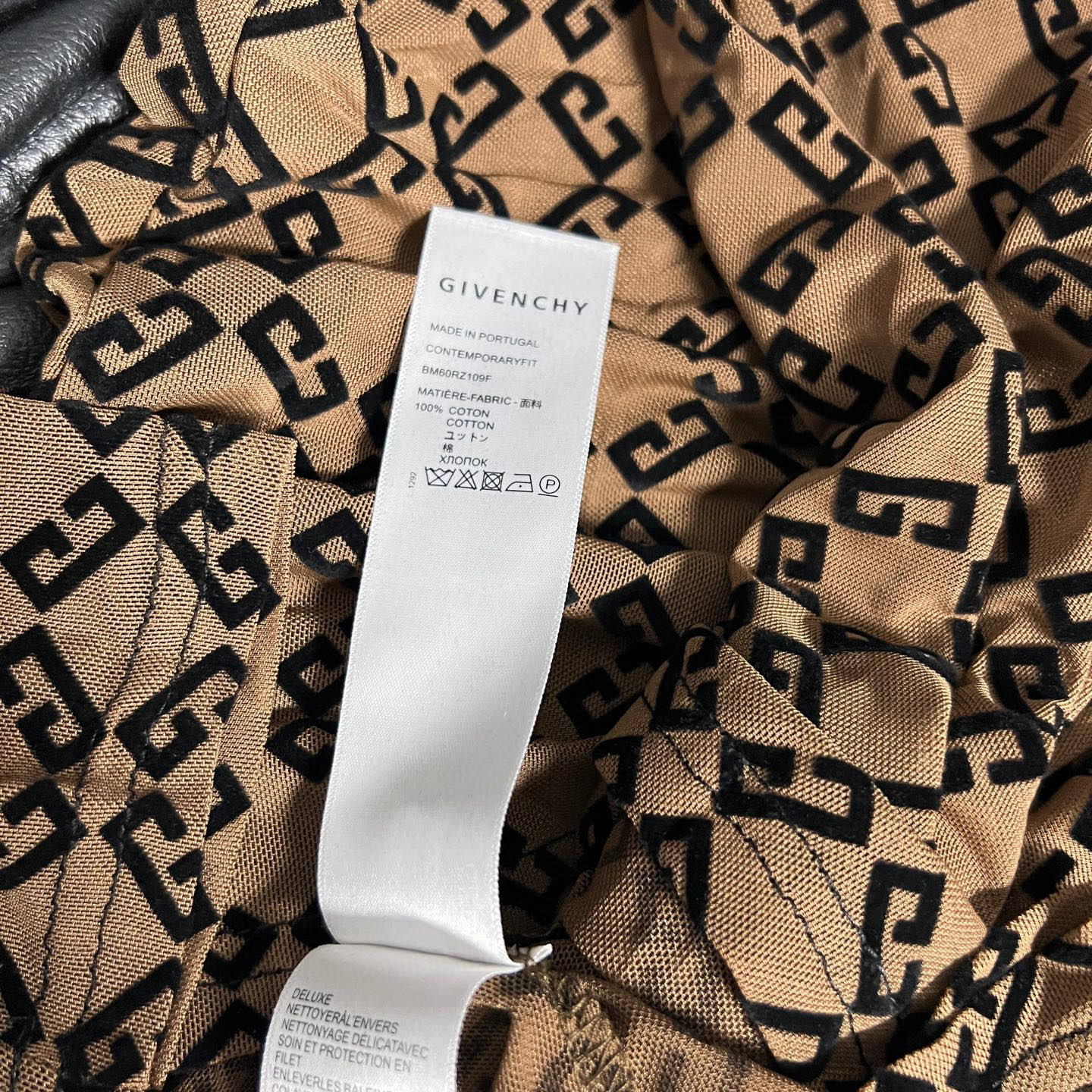 “25th New Nebraska Single-Rate Female Suit in Classic Colors: Black, White, Wine Red, Camel – Velvet Wear” - 图片 8