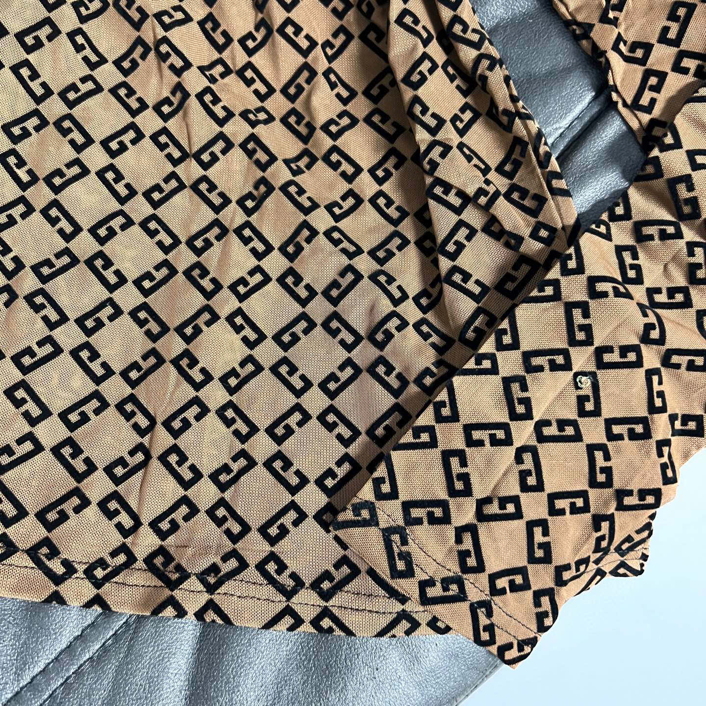 “25th New Nebraska Single-Rate Female Suit in Classic Colors: Black, White, Wine Red, Camel – Velvet Wear” - 图片 6