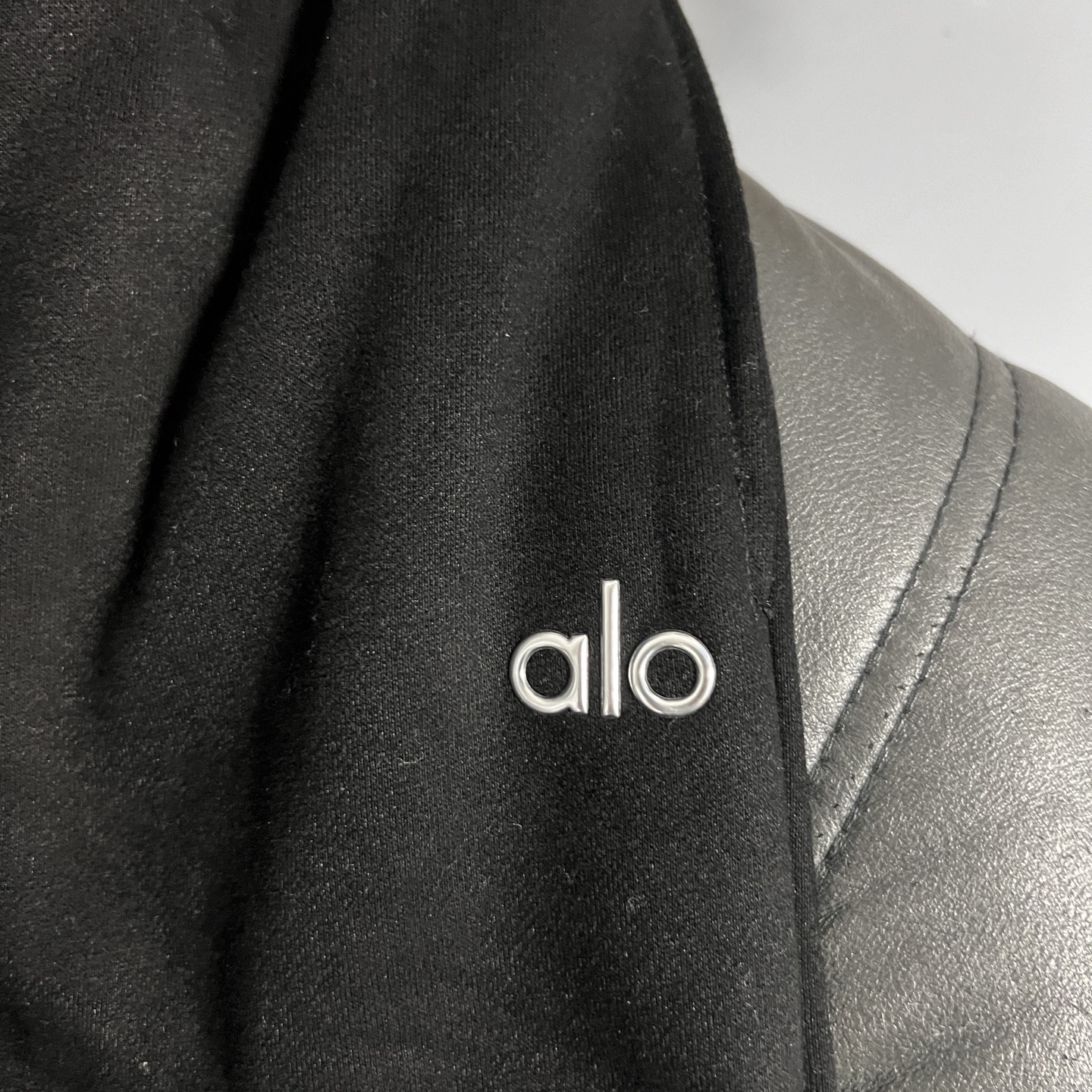 Zalo25 Autumn Collection: Single-Size Female Suit with Landnut Pants for Fall and Winter Fashion - 图片 6