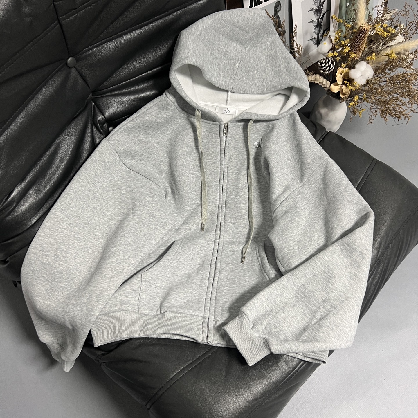 “New Edition Women’s Suit for Autumn/Winter with Two-Color Options in SML Sizes” - 图片 1