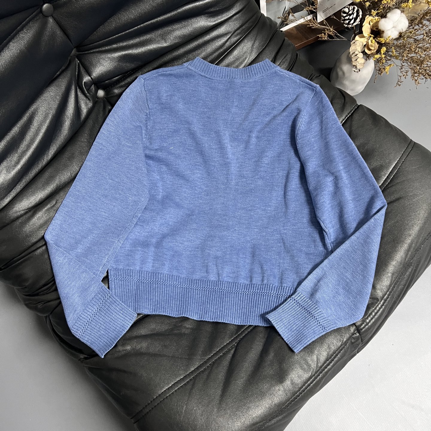 “Stylish Women’s Suit with Unique Design by Queen Josie for Autumn Fashion” - 图片 2