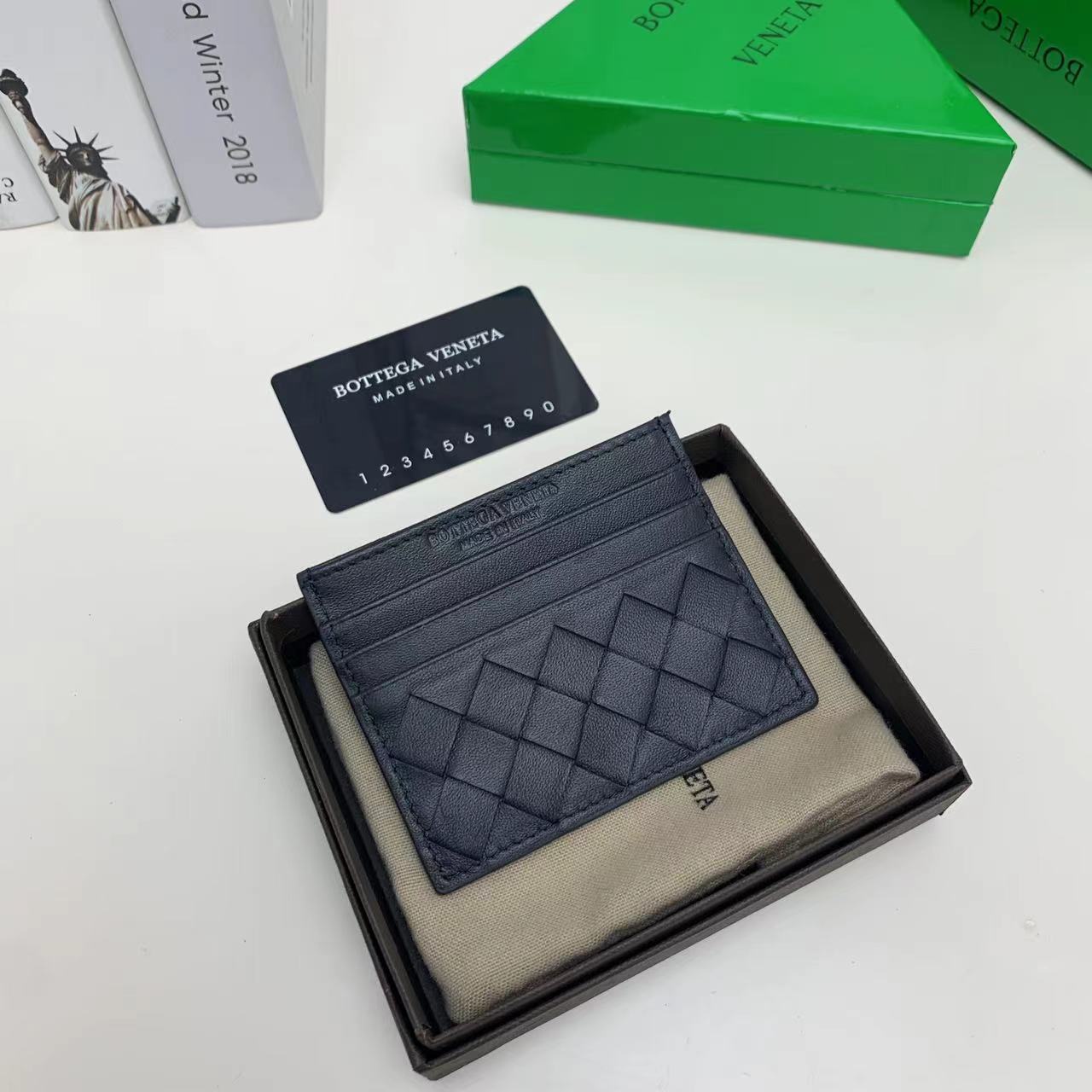 Bottega Veneta BV Intrecciato Wallet Card pack Blue Dark Weave Sheepskin