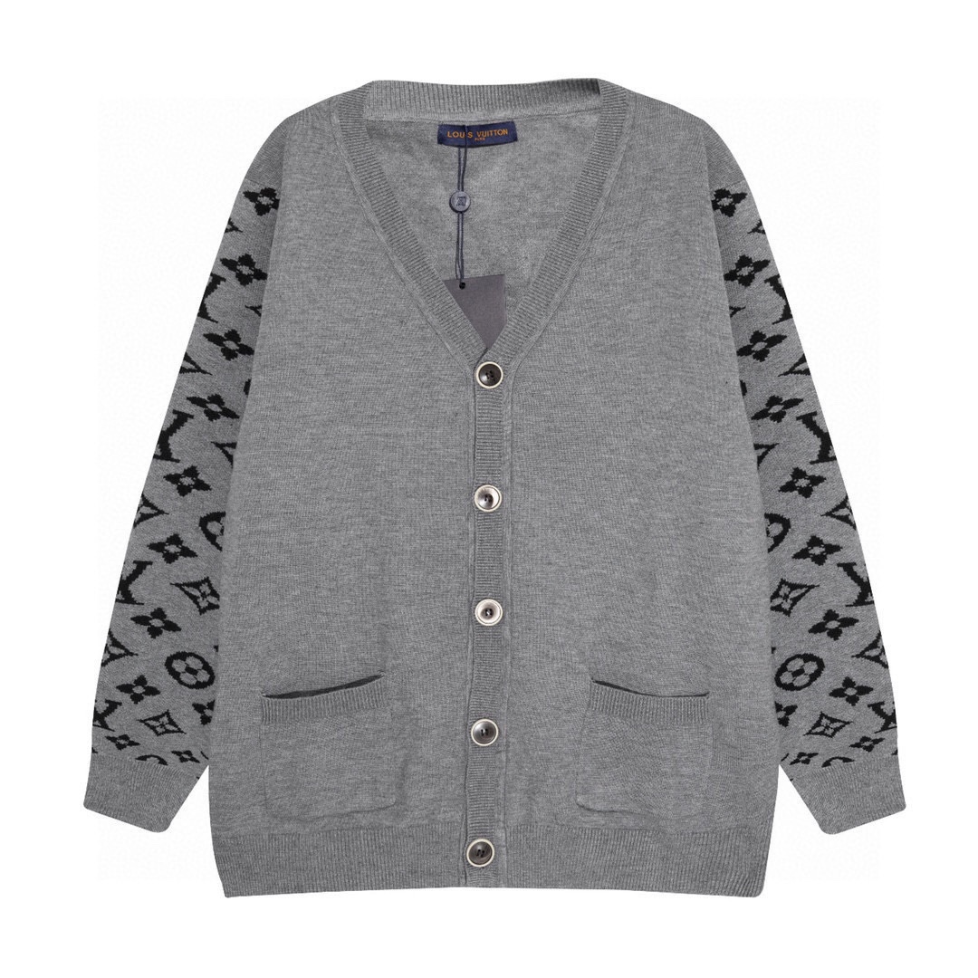 Louis Vuitton Vêtements Cardigans Manteaux & Blousons Pull En Tricot Gris Tricot Laine Collection printemps – été Manches courtes