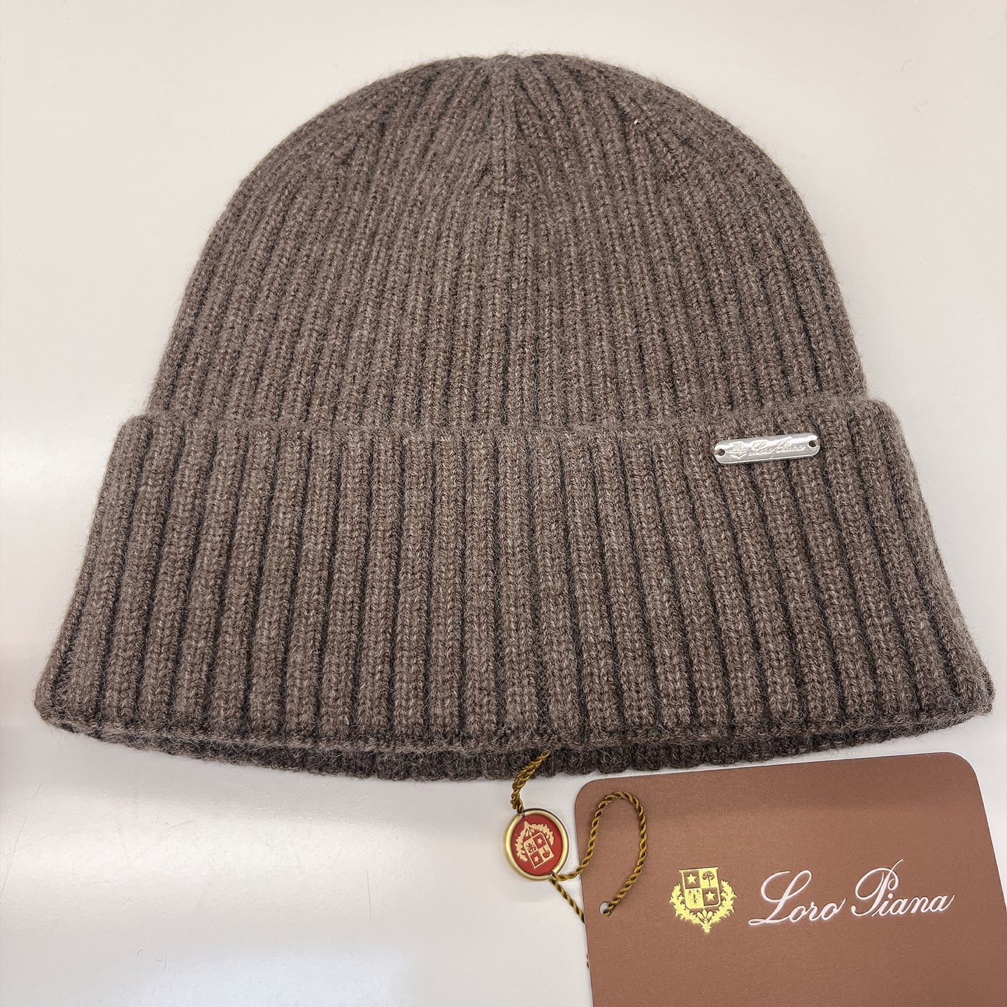 NO:552923,New lp woolen hat, fisherman hat, baseball cap, knitted hat, hat, loro piana, espadrilles, hats19860909新款lp 毛线帽帽子渔夫帽棒球帽针织帽,帽子,loro piana,espadrilles,hats,hat