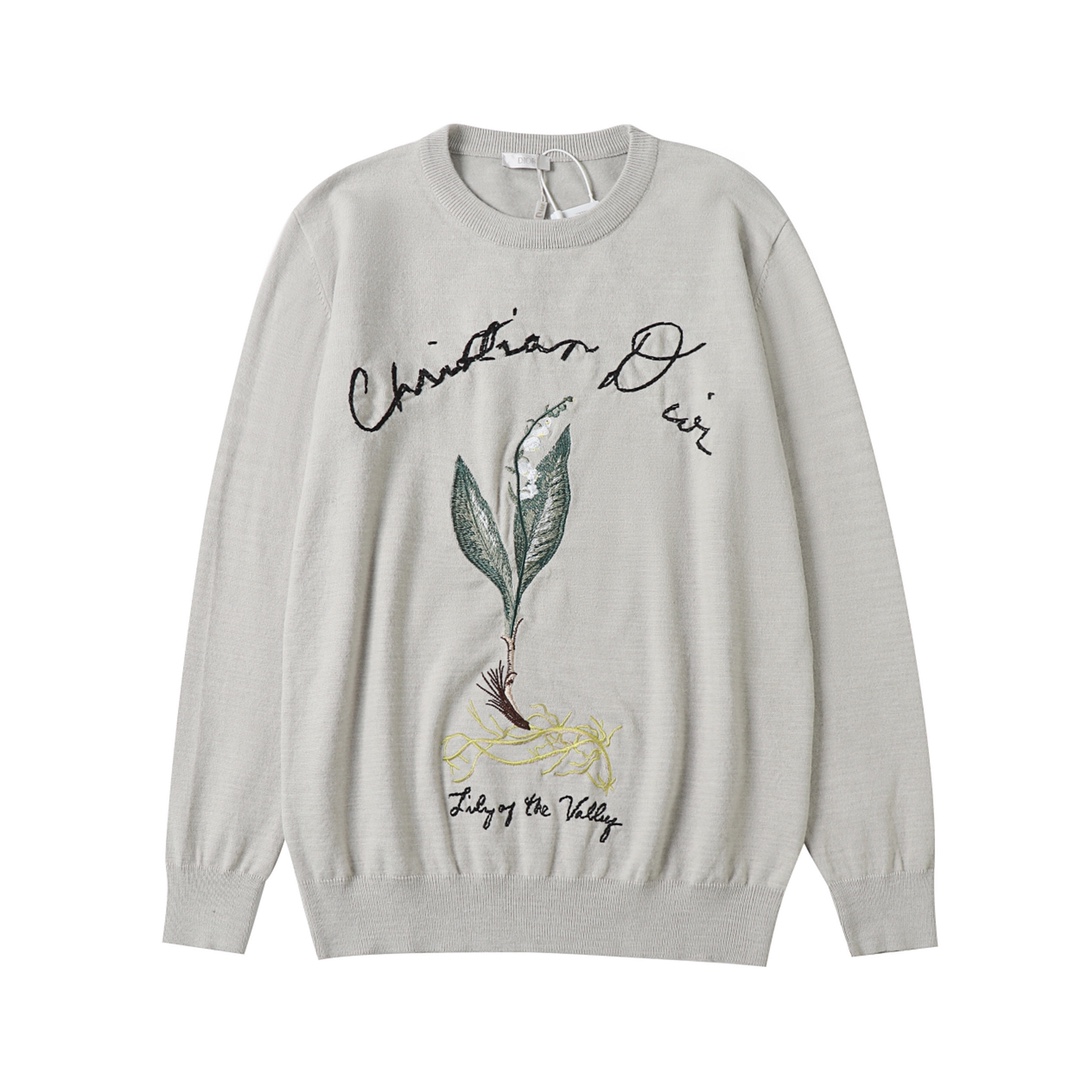 Este suéter de Dior 24ss está decorado con un delicado bordado de flores de lirio de los valles, adornado con el logoti…