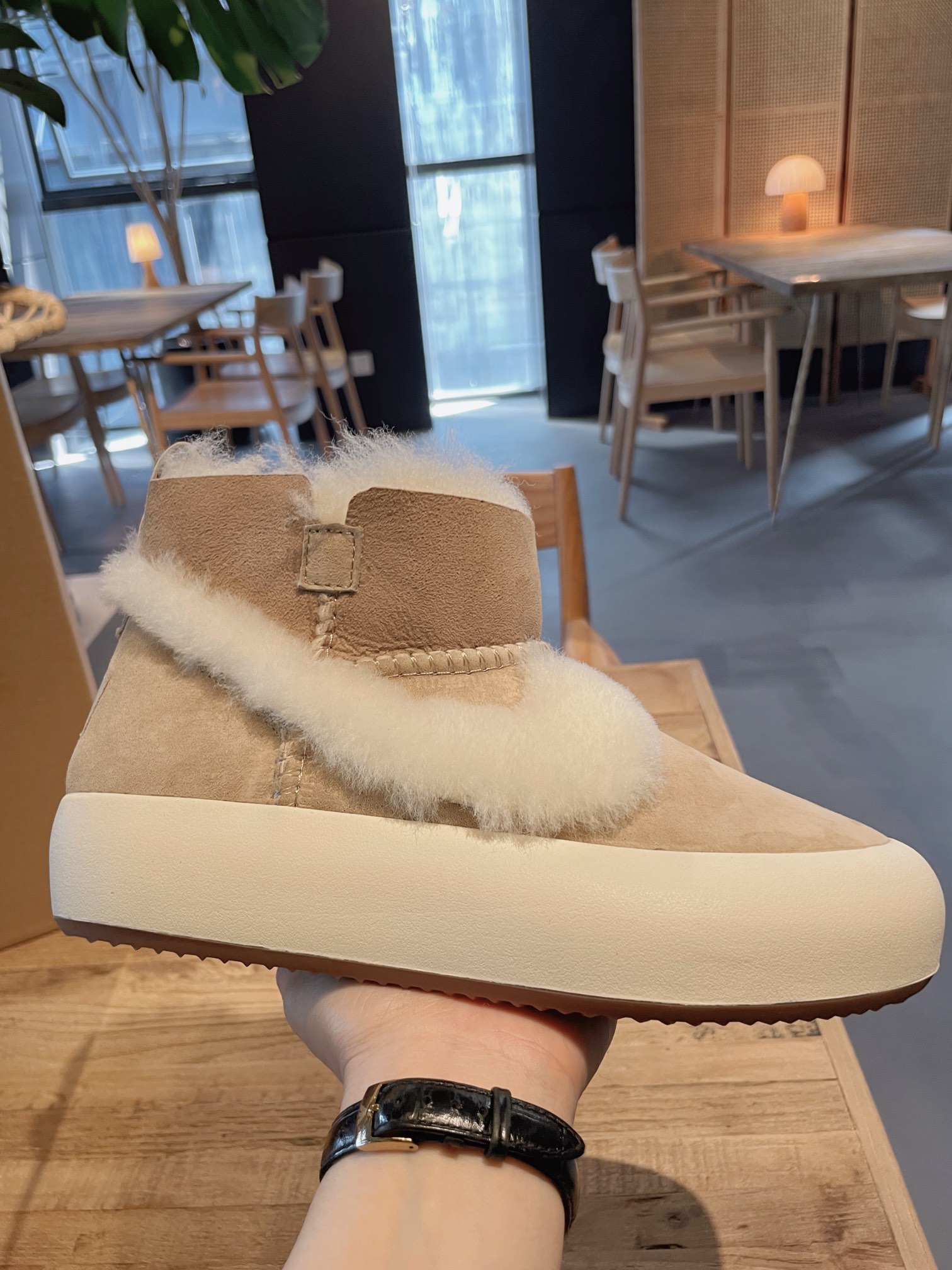 [UGG Women