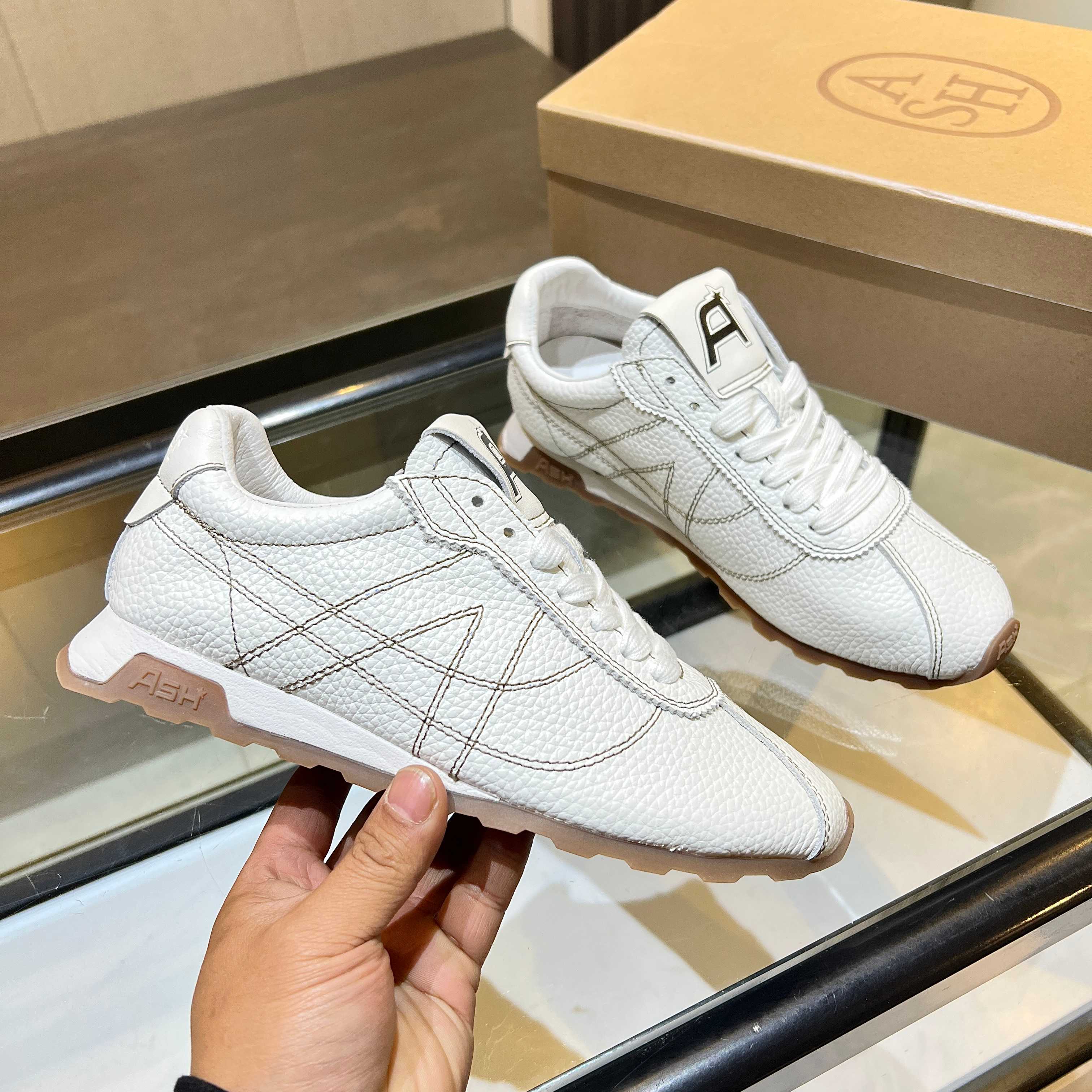 New Ash Number 2505: Kasar-Skin Shoes with Rubber Soles and Pigskin Inner.
