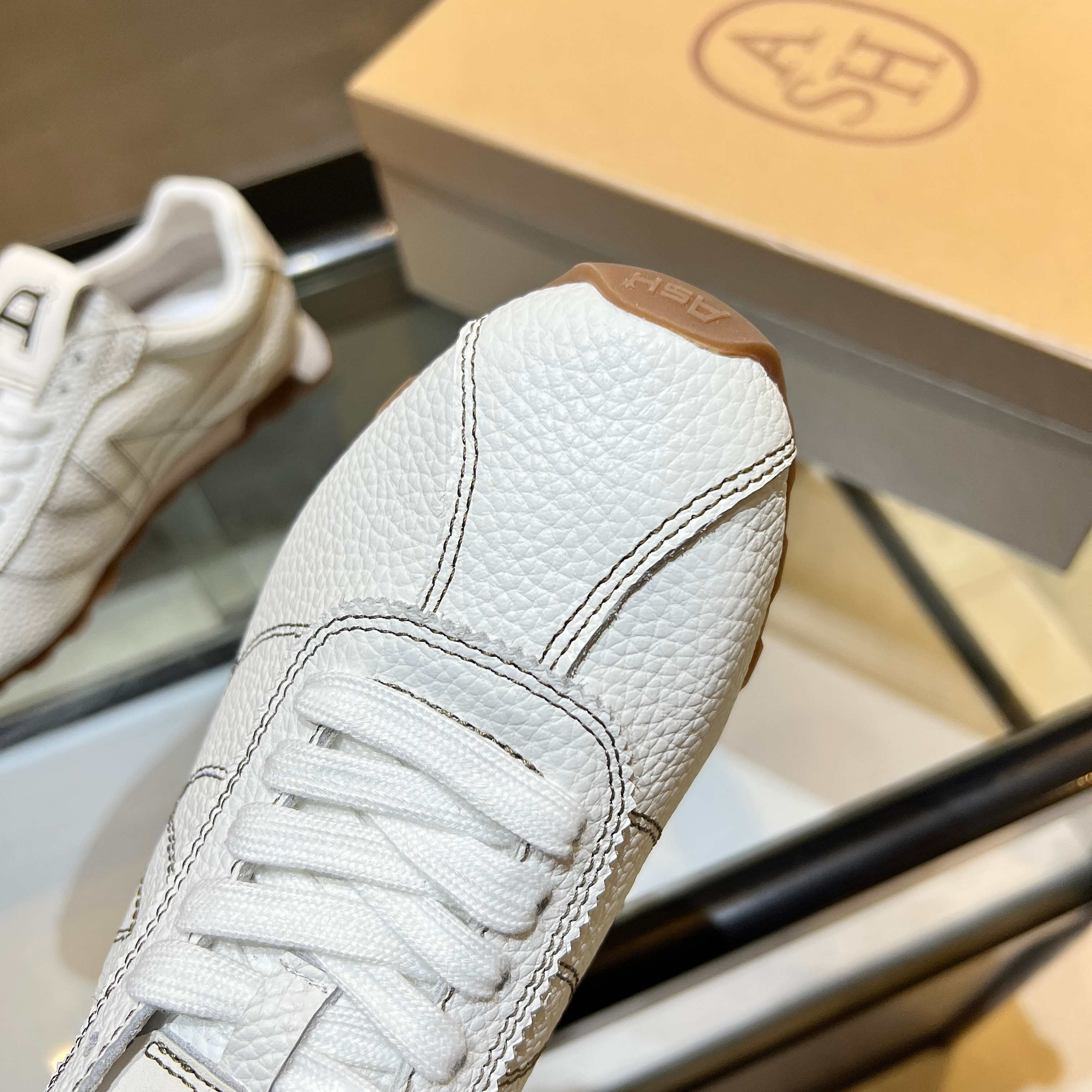 New Ash Number 2505: Kasar-Skin Shoes with Rubber Soles and Pigskin Inner. - 图片 3
