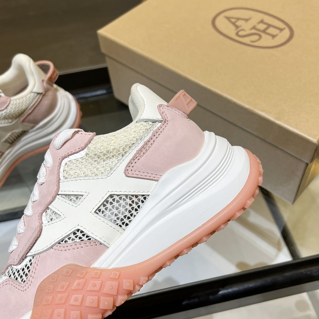 ASH Women's Pink Leather & Mesh Trainer Sneakers Chunky Platform Shoes 9 a1740615364303 0410