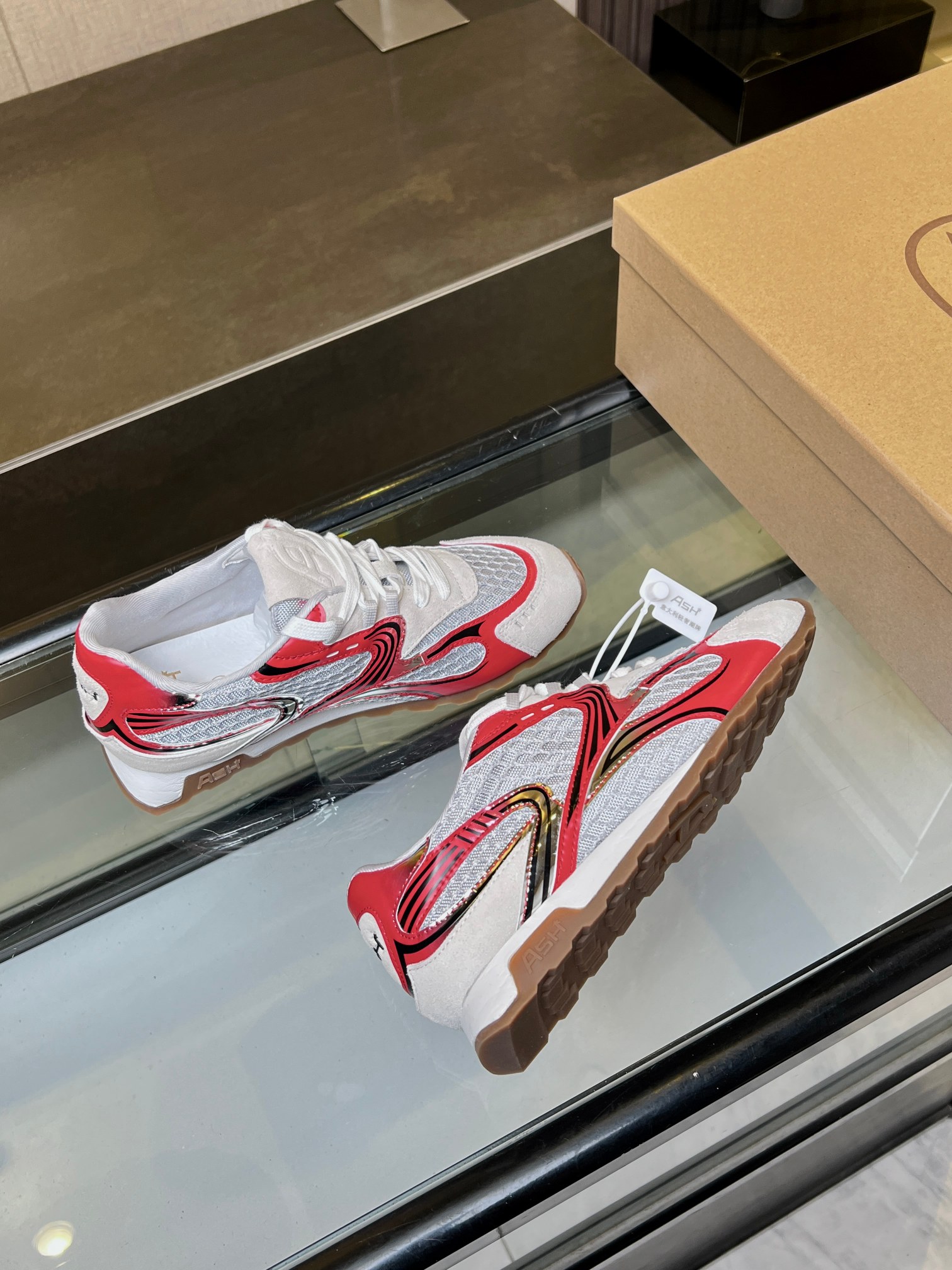 New Ash Section 2503: Spring Kasar Skin Shoes with Cow Fabric and Rubber Soles - 图片 9