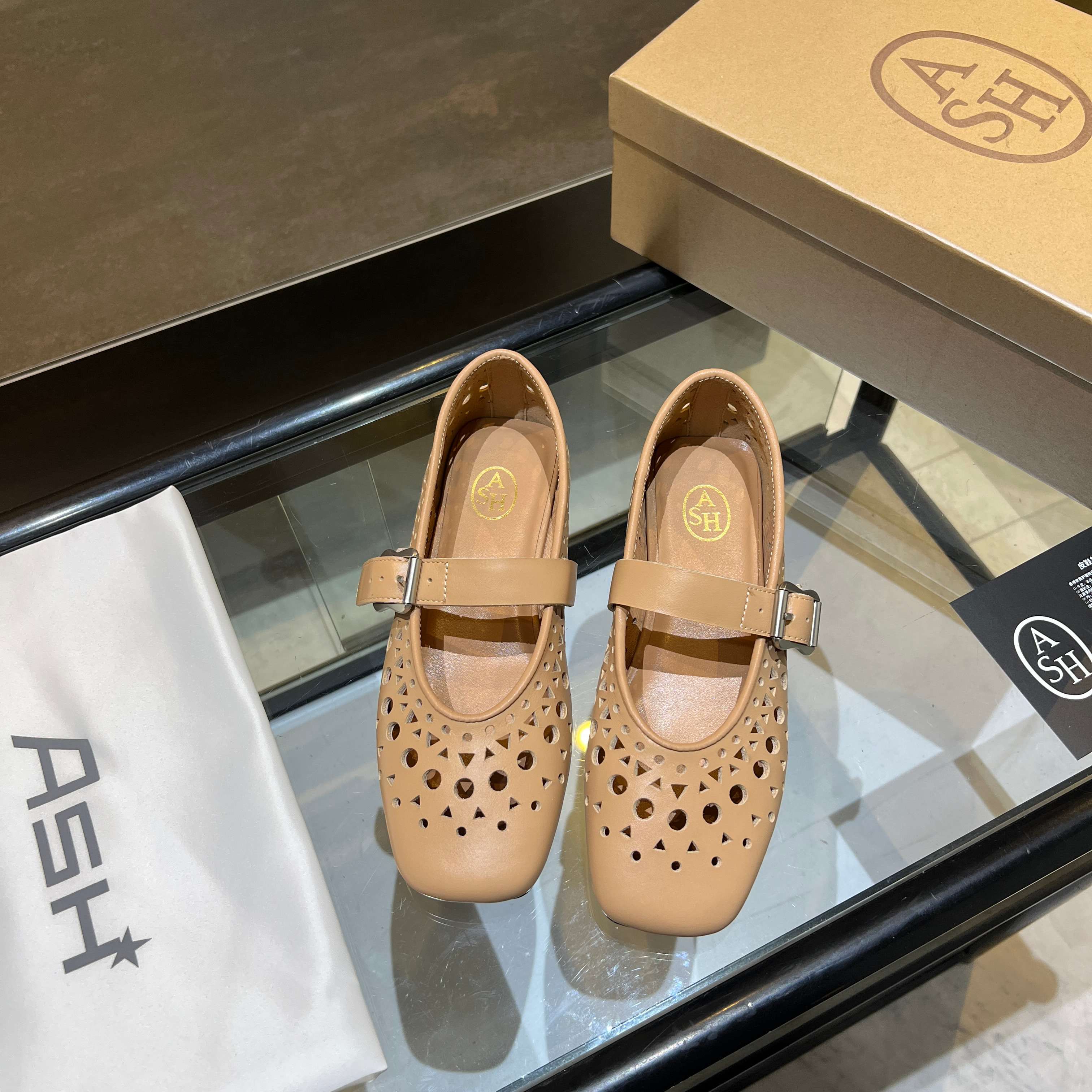 ASH Women's Brook Leather Perforated Flat Mary Jane Shoes 13 a1745161361346 1644