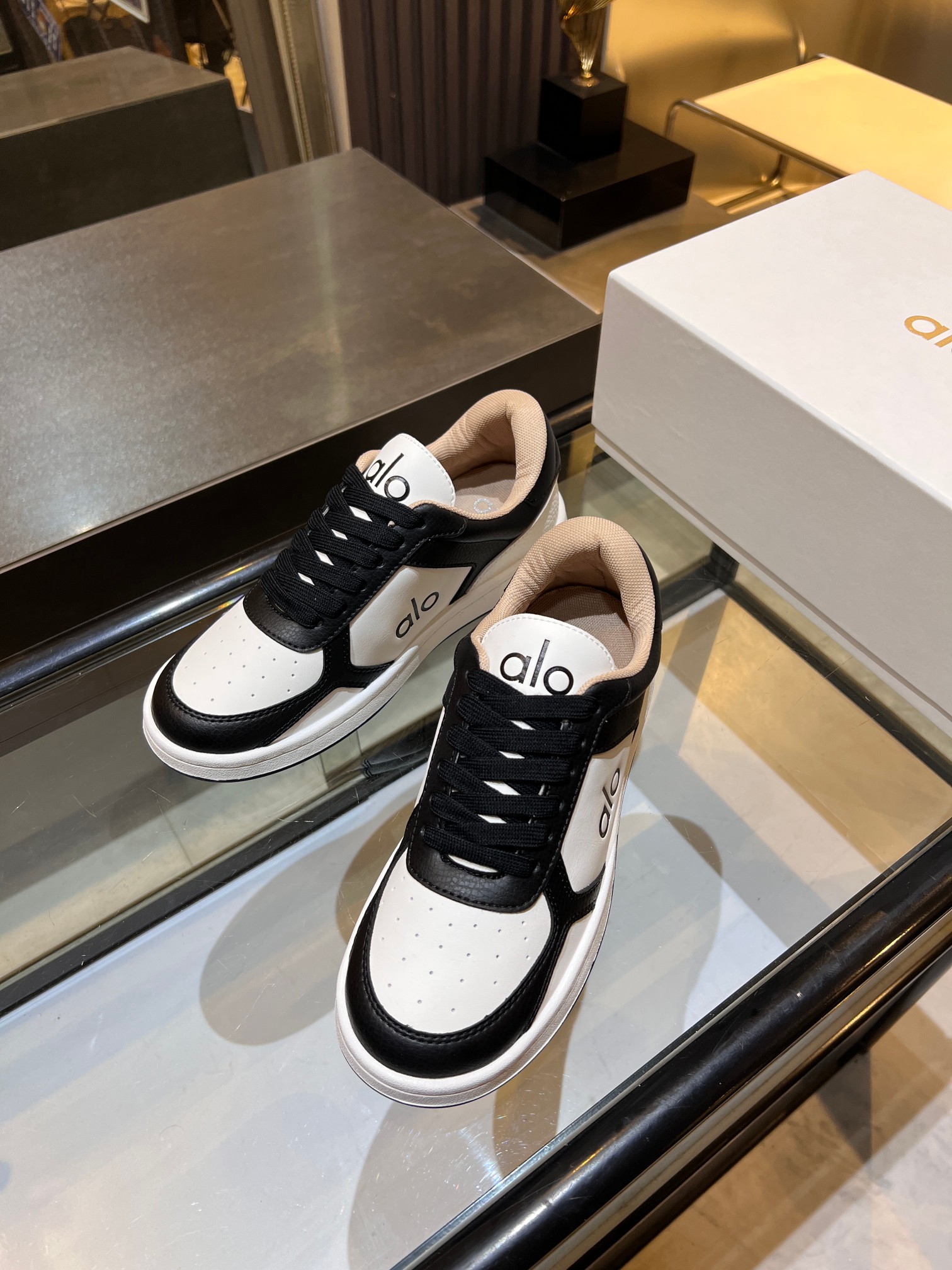 “Original Skin Women’s Shoes: Super Comfy Rubber Sole, Towel Lining, Sizes 35-41” - 图片 9