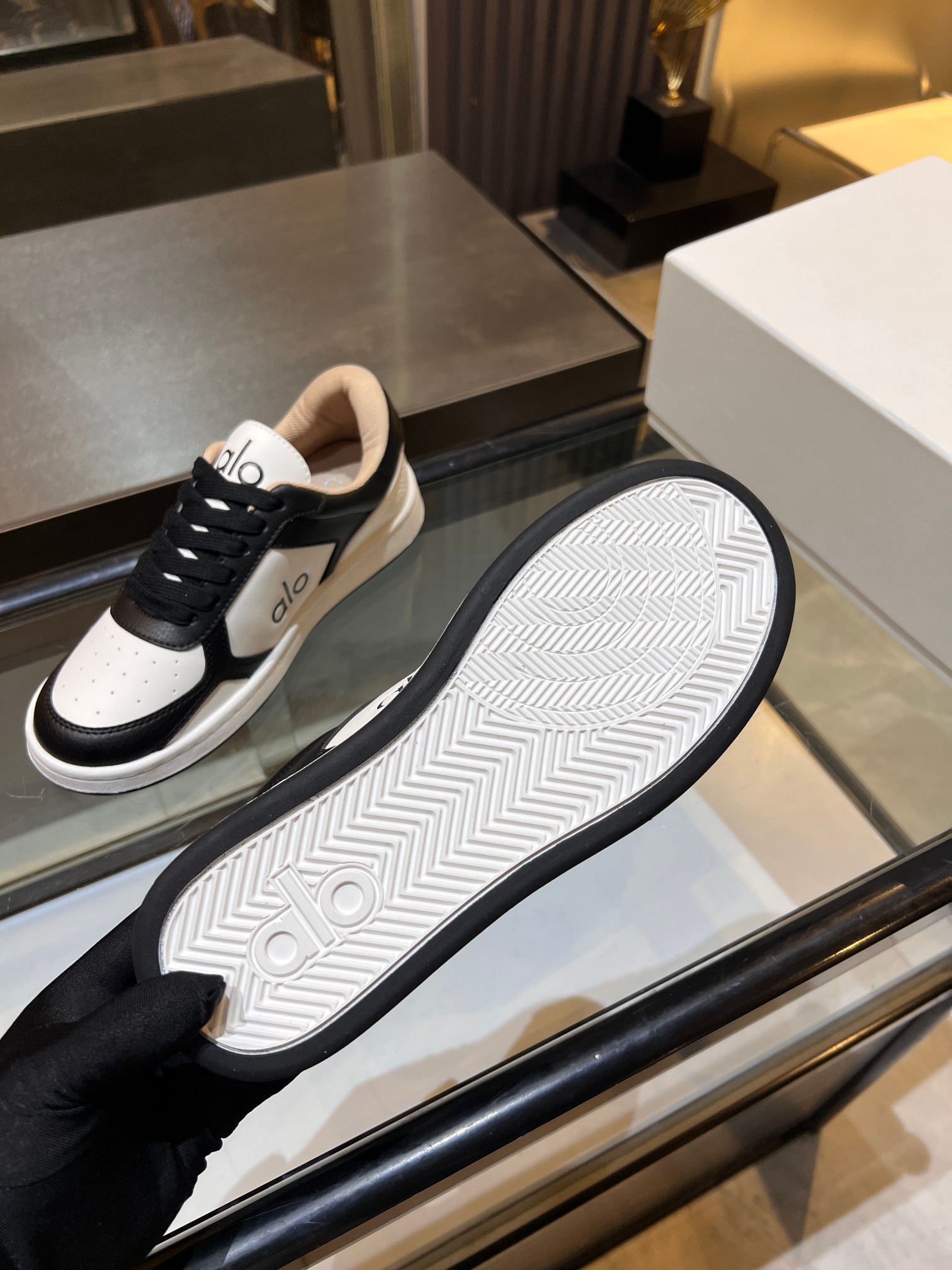 “Original Skin Women’s Shoes: Super Comfy Rubber Sole, Towel Lining, Sizes 35-41” - 图片 6