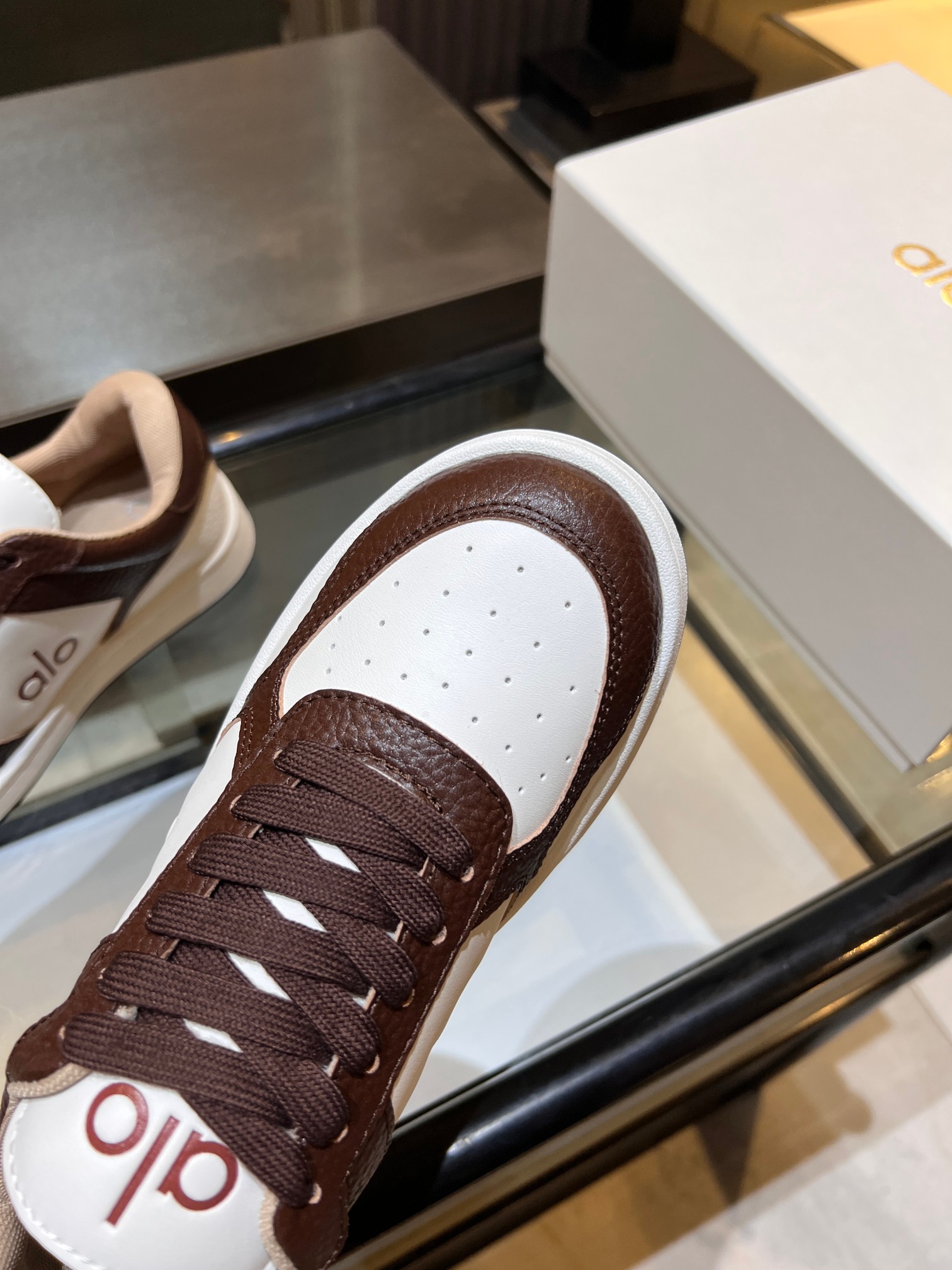 Comfortable Women’s Shoes with Original Skin Plate and Rubber Sole, Towel Interior. - 图片 2