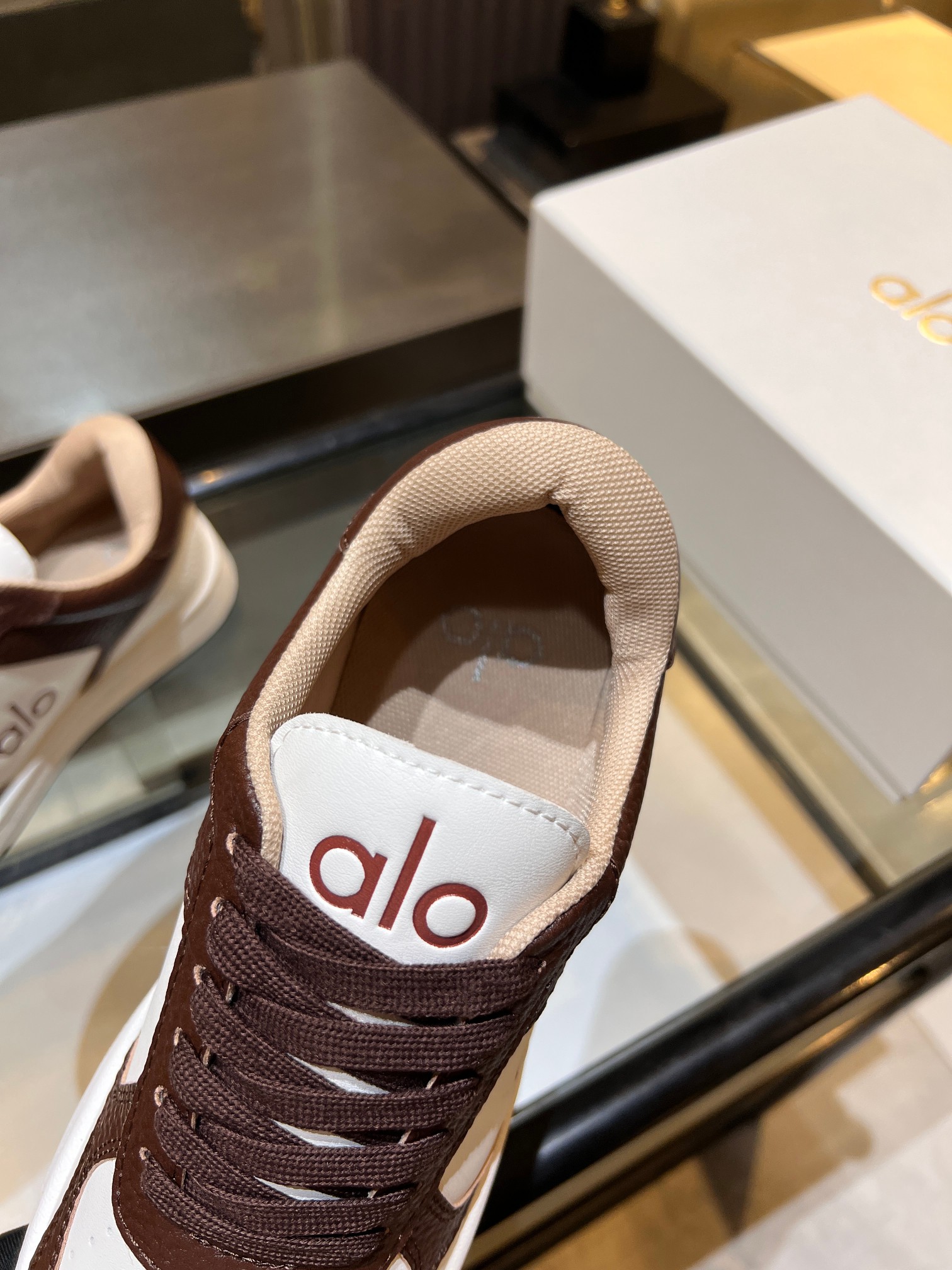 Comfortable Women’s Shoes with Original Skin Plate and Rubber Sole, Towel Interior. - 图片 4