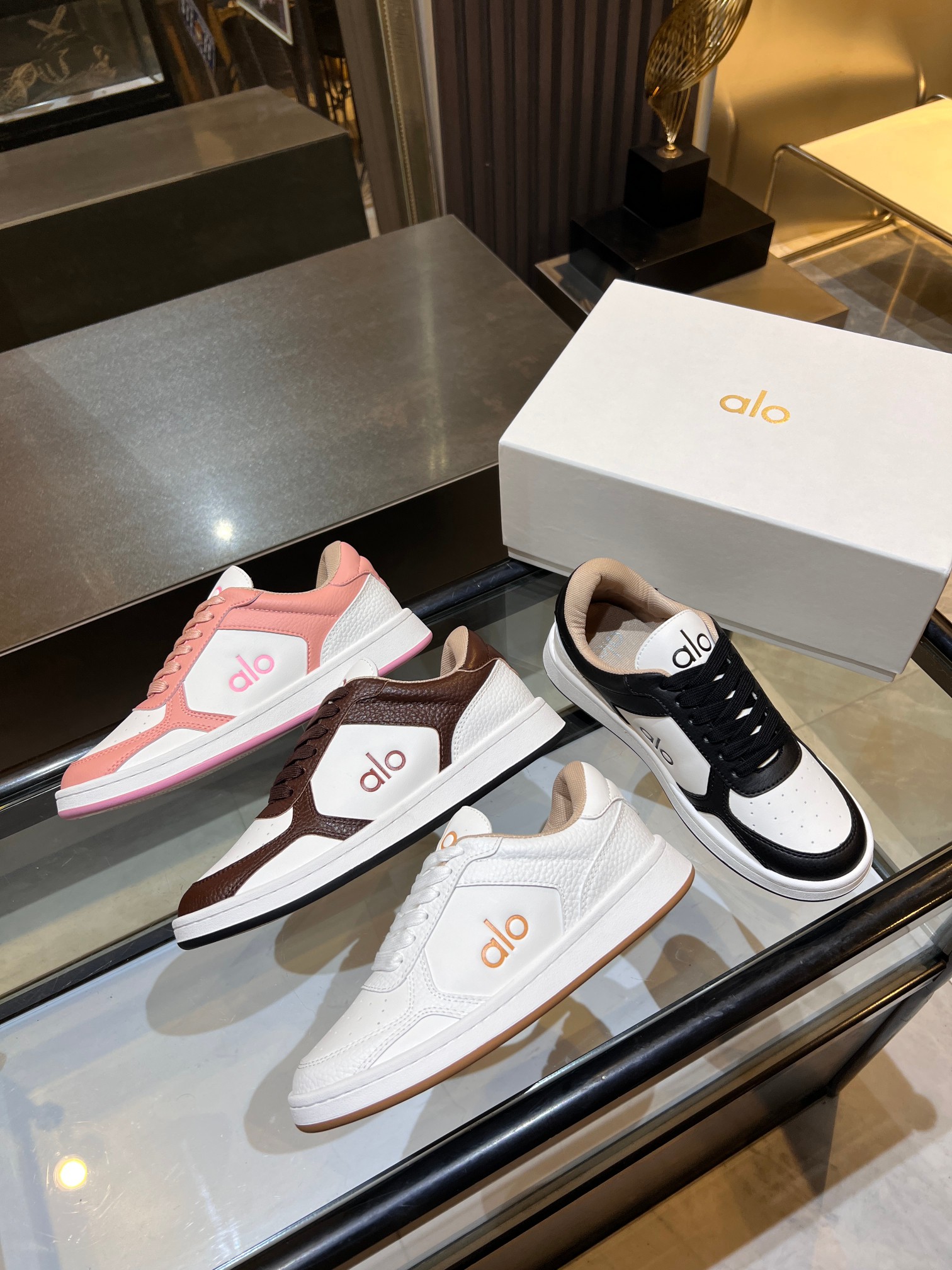 NO:725399,Fabric: original leather, rubber sole, towel lining, size: women's 35-41, casual shoes/sports shoes, sneakers19860909面料:原版皮 鞋底橡胶大底 内里毛巾里 码数:女款35-41,休闲鞋/运动鞋,sneakers,Women's Shoes