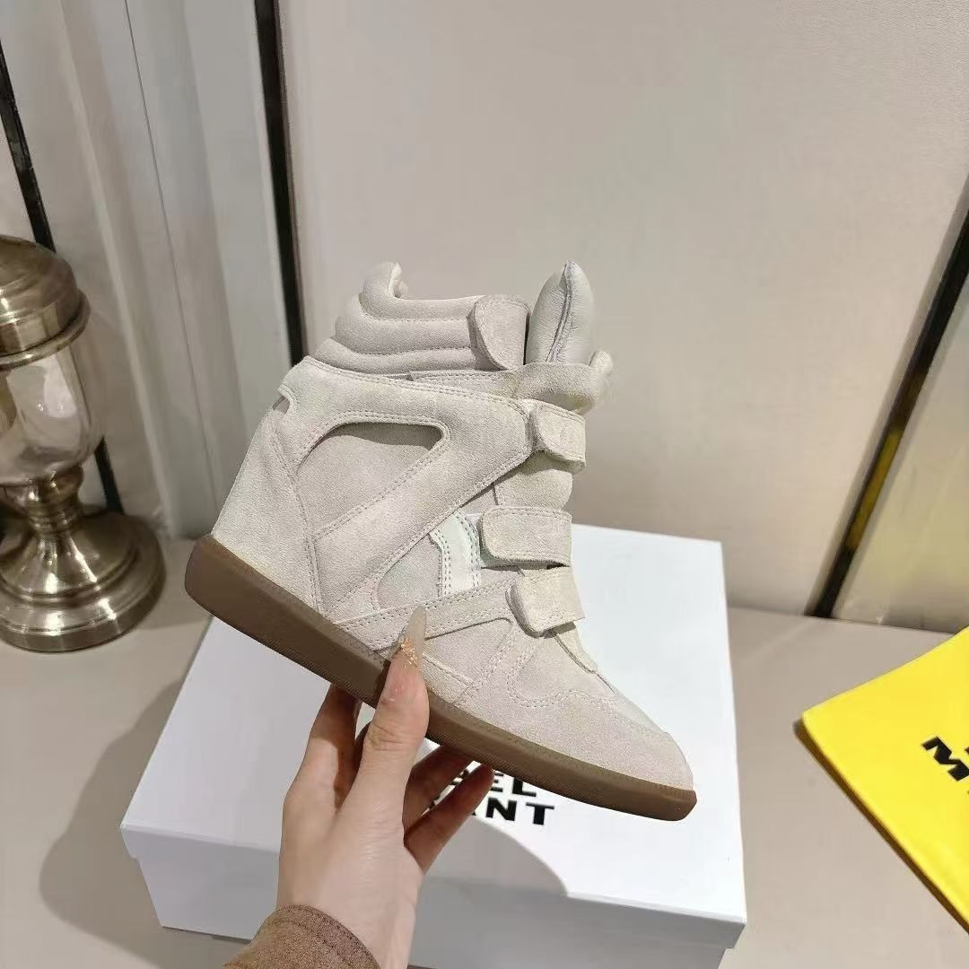 _dsH9s9tmbQWzEvXWaUctNUqD0INV8vqGTTOzH_A