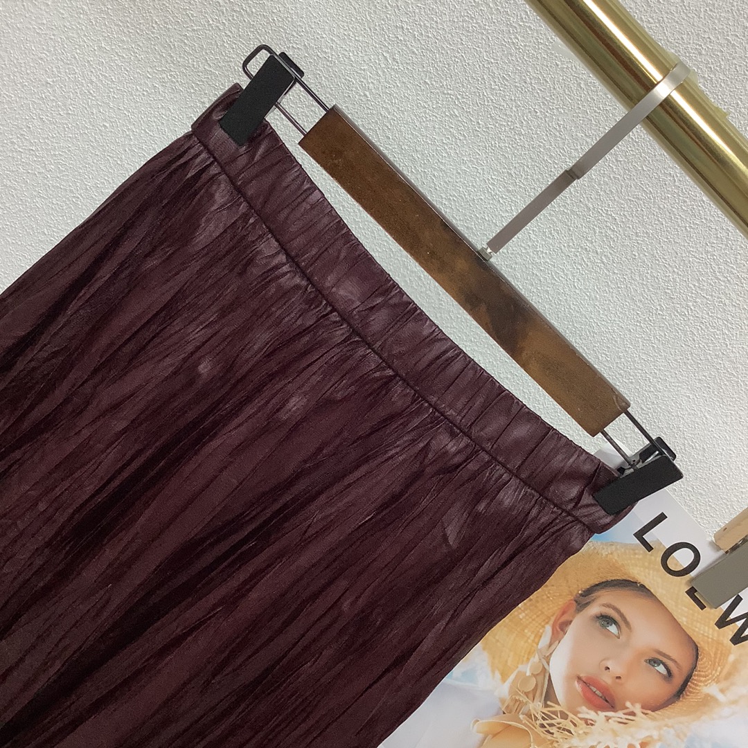 High-Quality Women’s Clothes Packaged with CDs: Upper-Heavy, High-Fashion Style in Various Colors - 图片 3