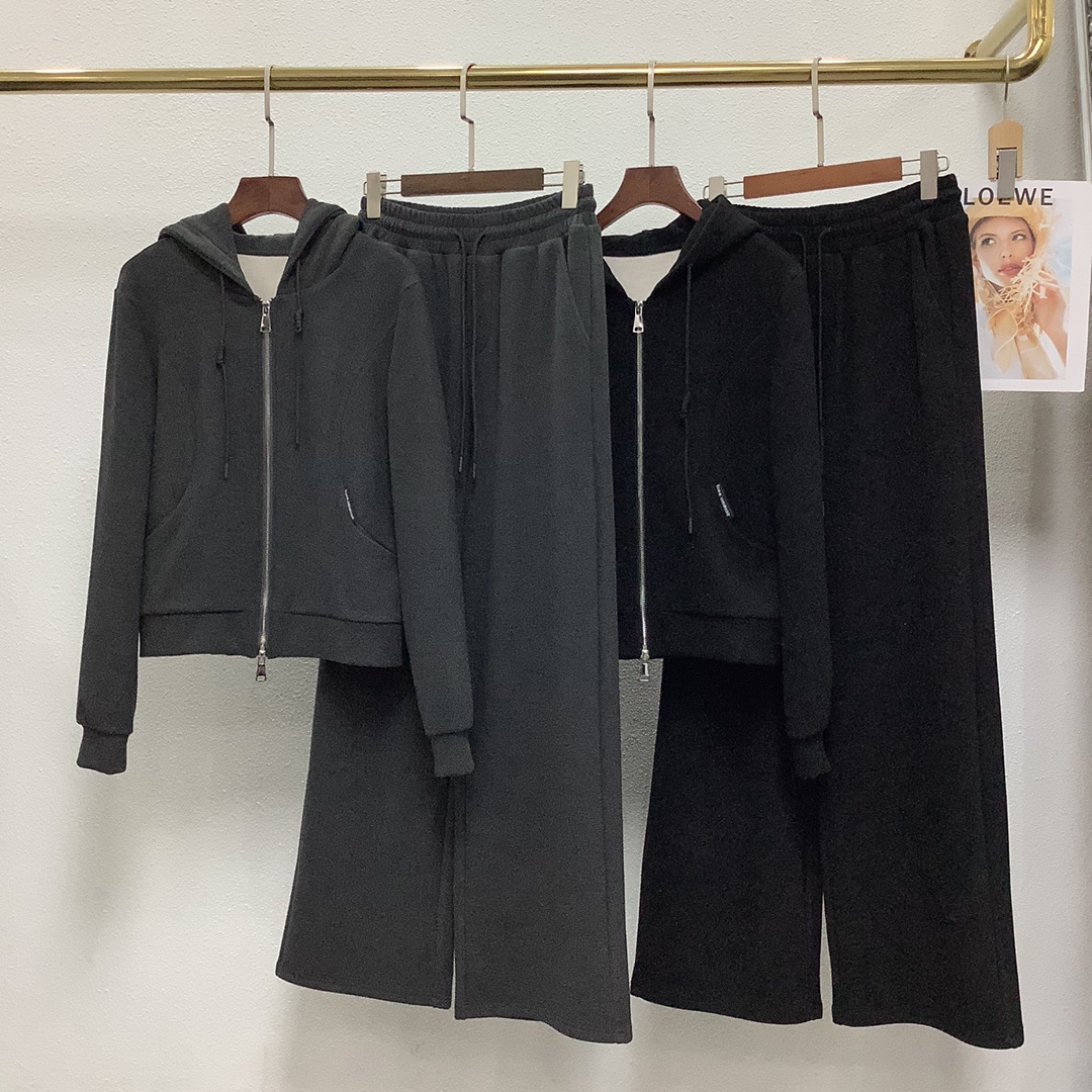 “High-End Women’s Clothing: New Tweed Coats and Stylish Designs” - 图片 1